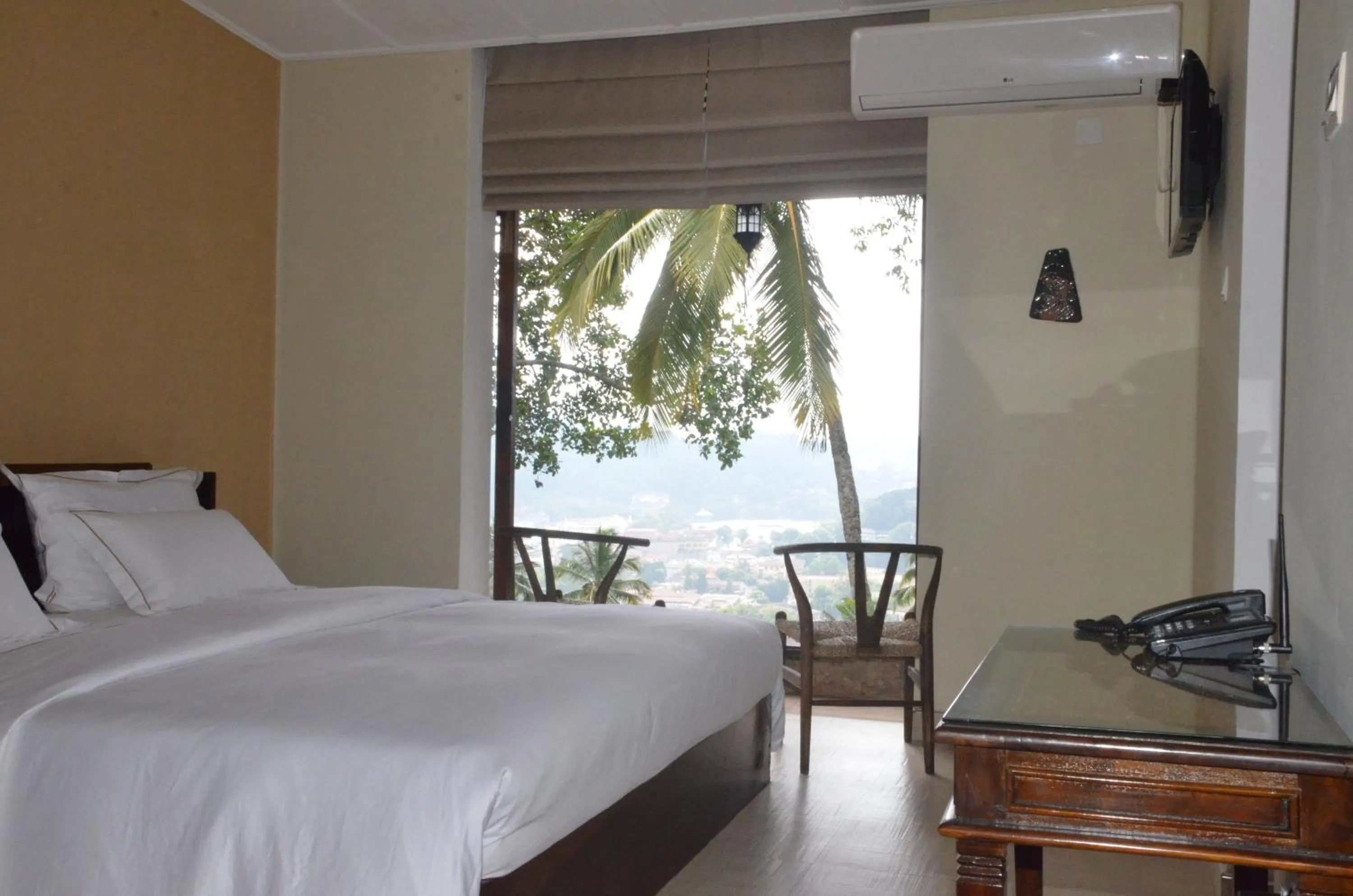 Bedroom, Bed in The Buena Vista Kandy