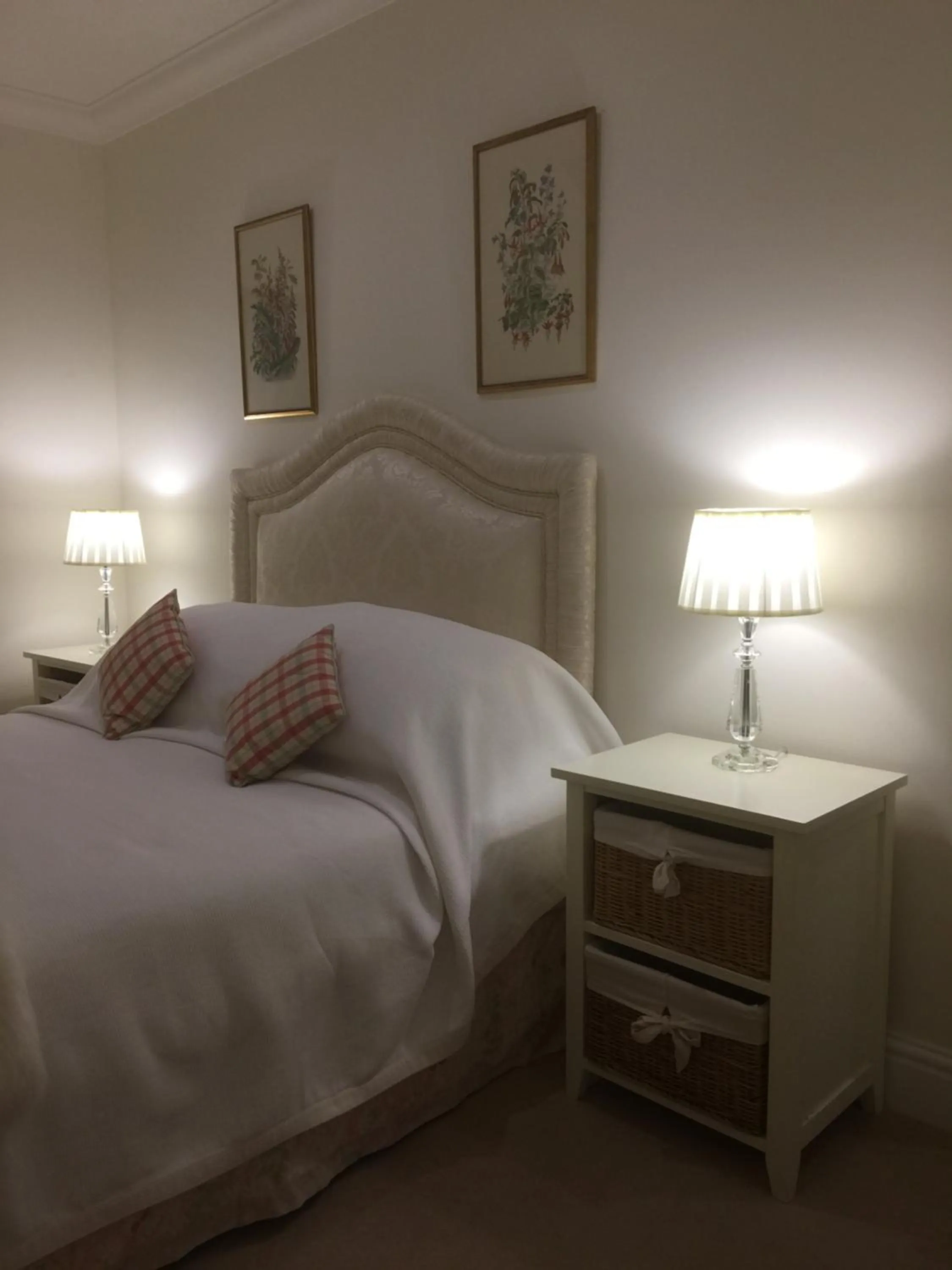 Bedroom, Bed in Tirol House