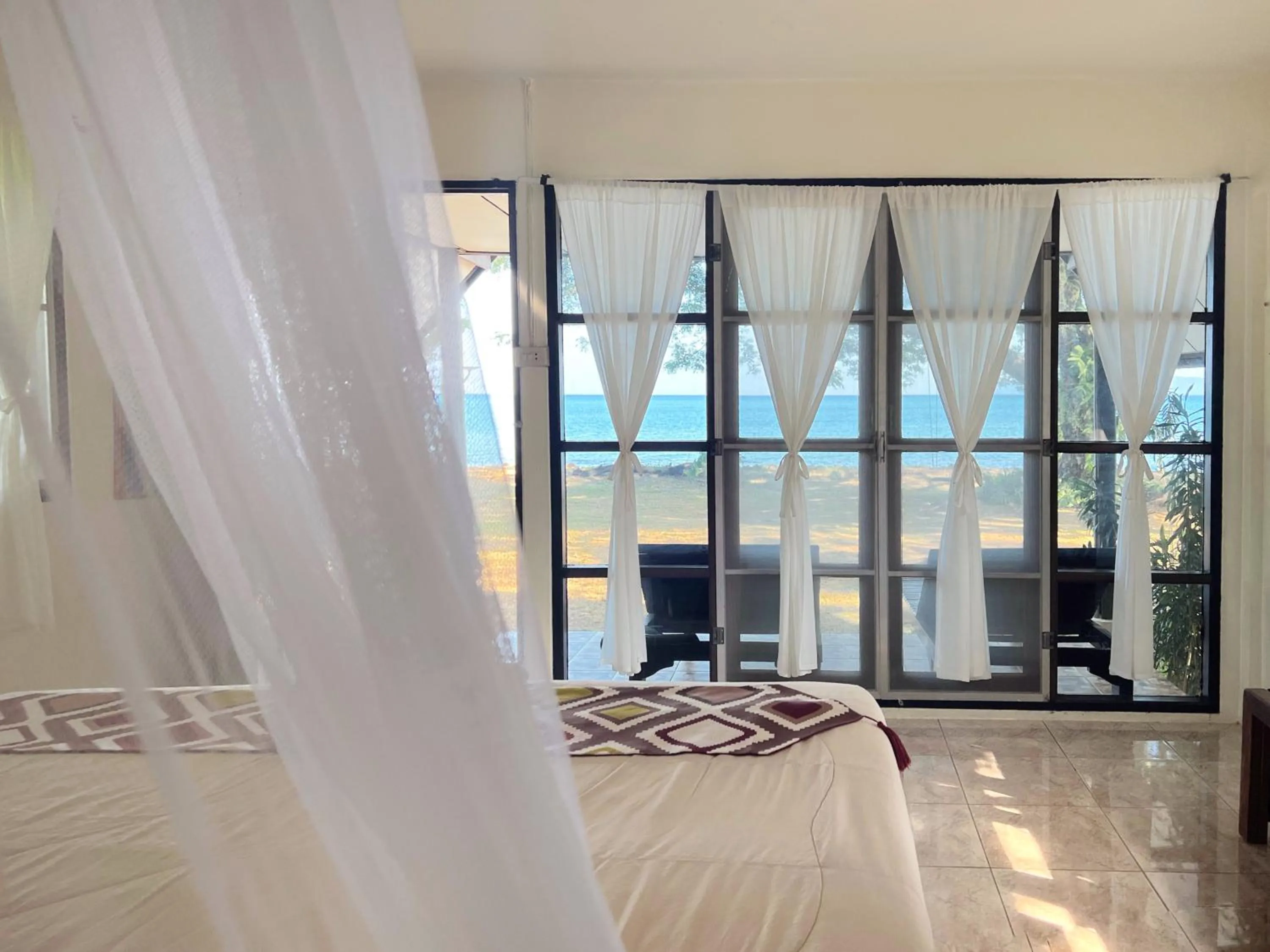 Property building in Ta-Lay Time KohMak