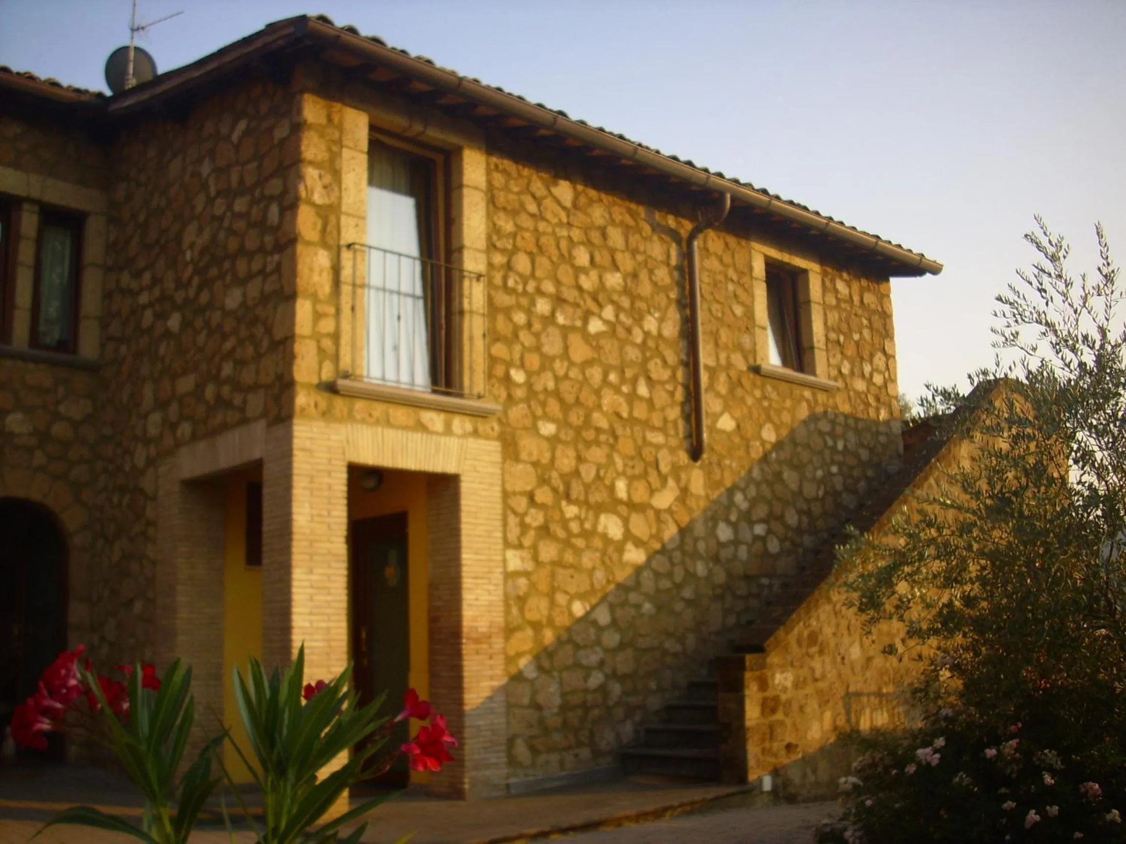 Property building in Chiara e Benedetta Villa degli Ulivi