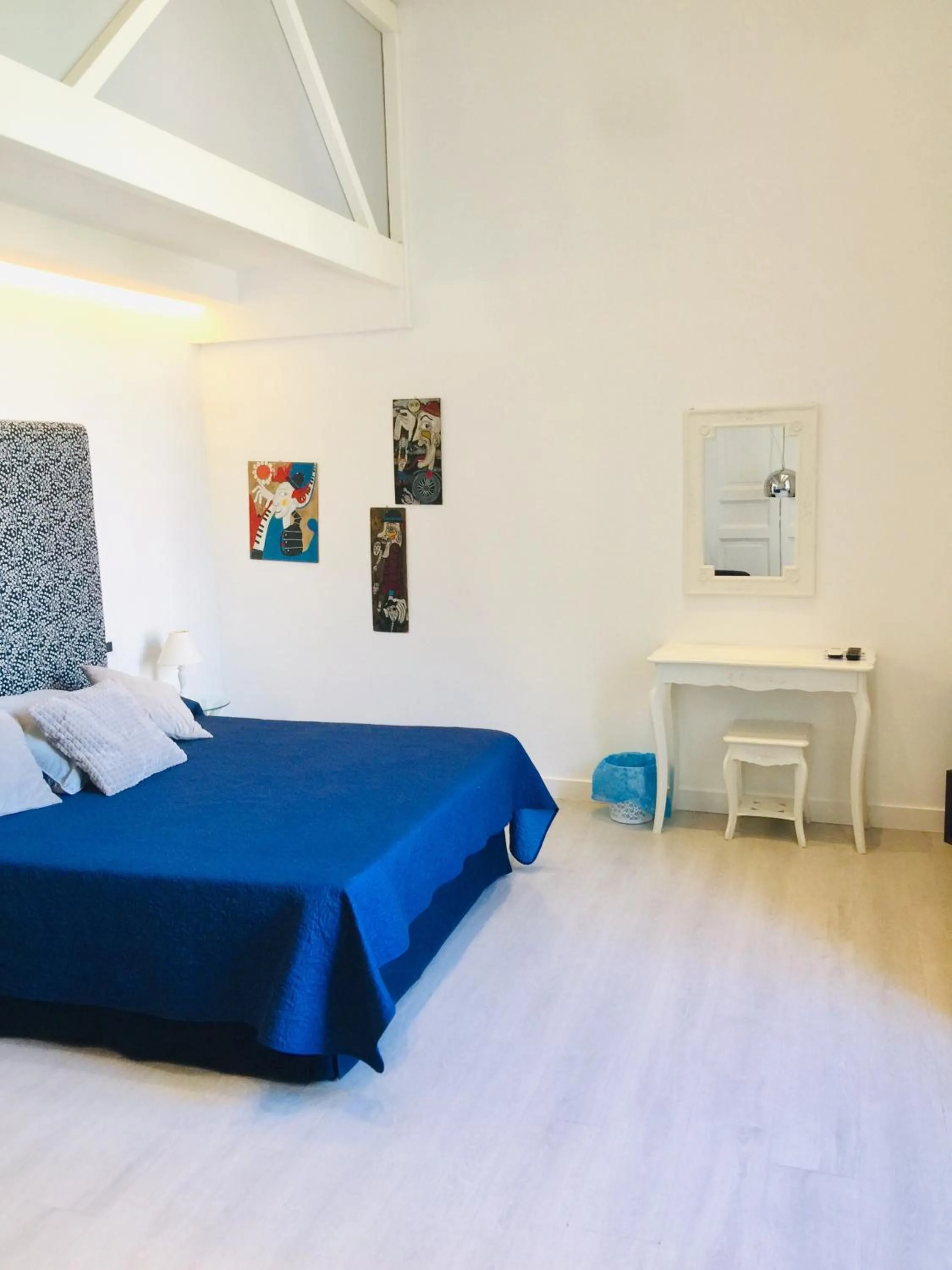 Bed in B&B Neapolis Bellini