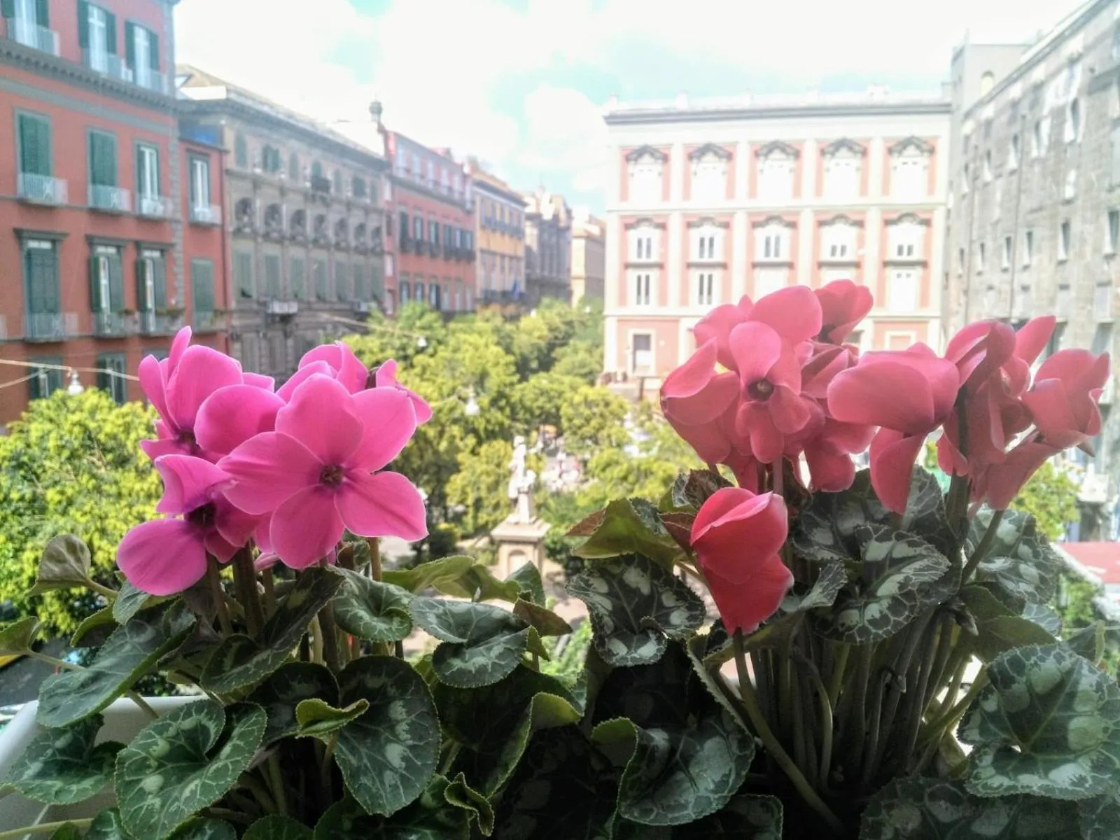 Nearby landmark in B&B Neapolis Bellini