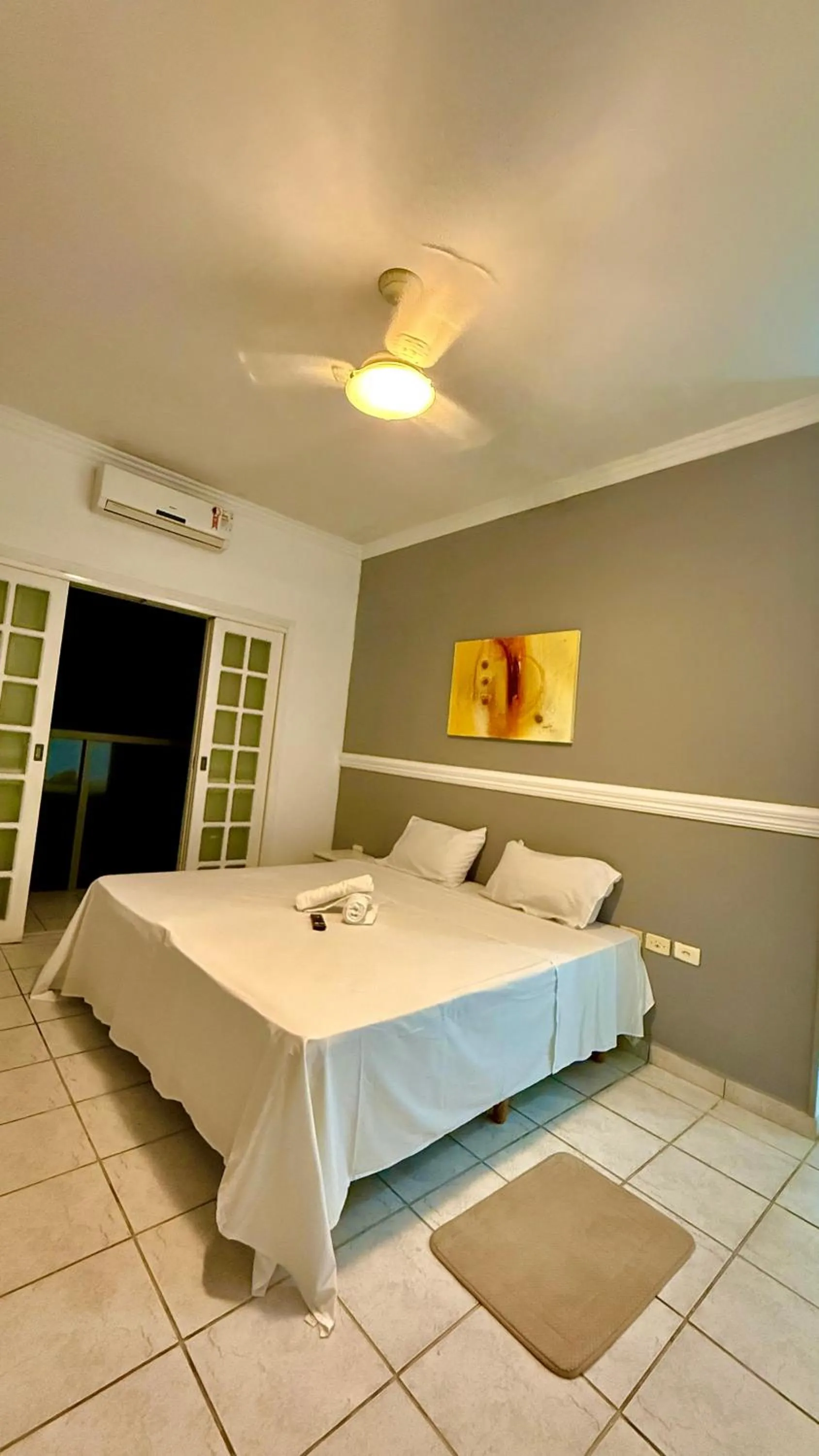 Bed in Grand Maré Hotel