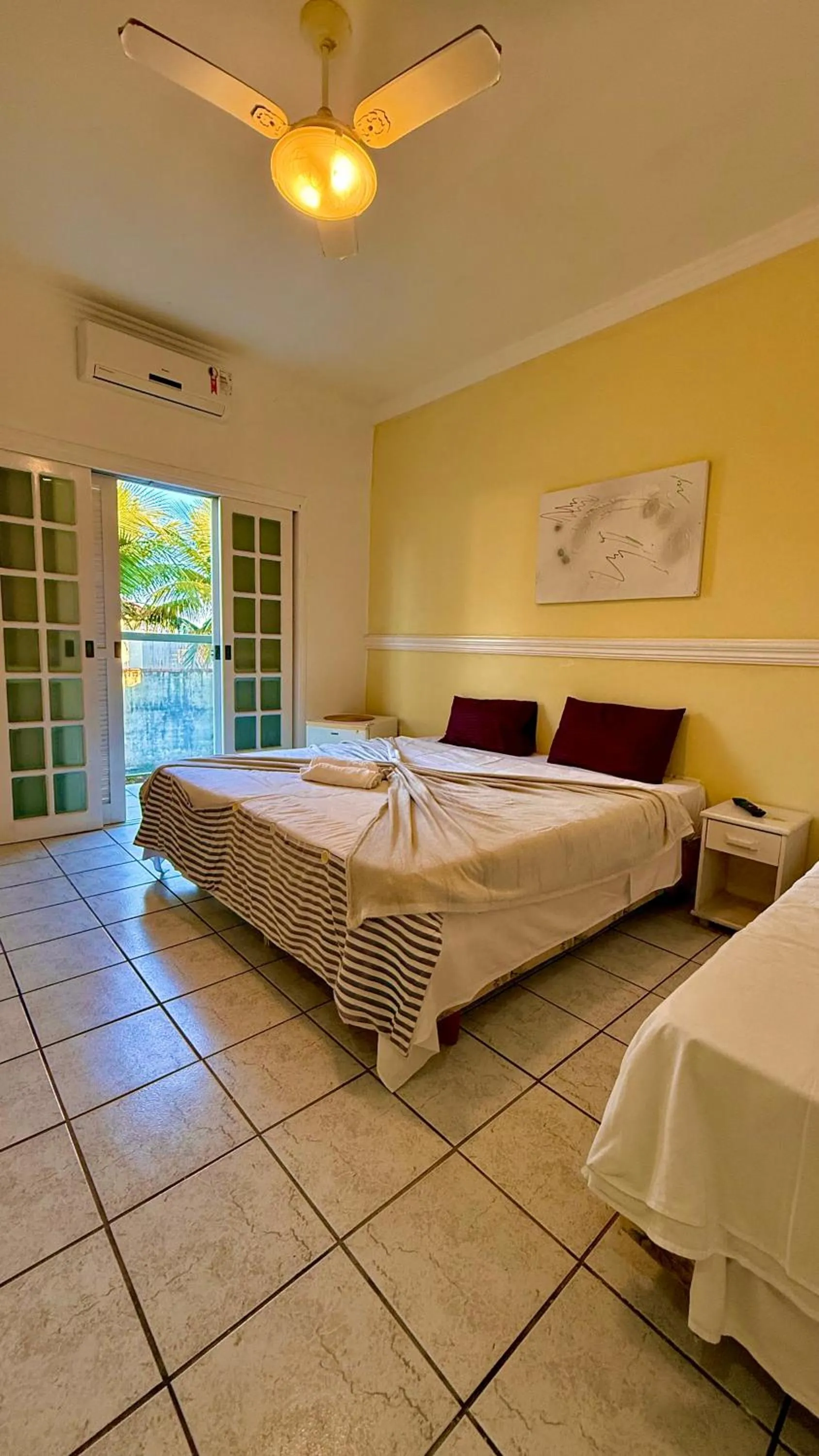 Bed in Grand Maré Hotel