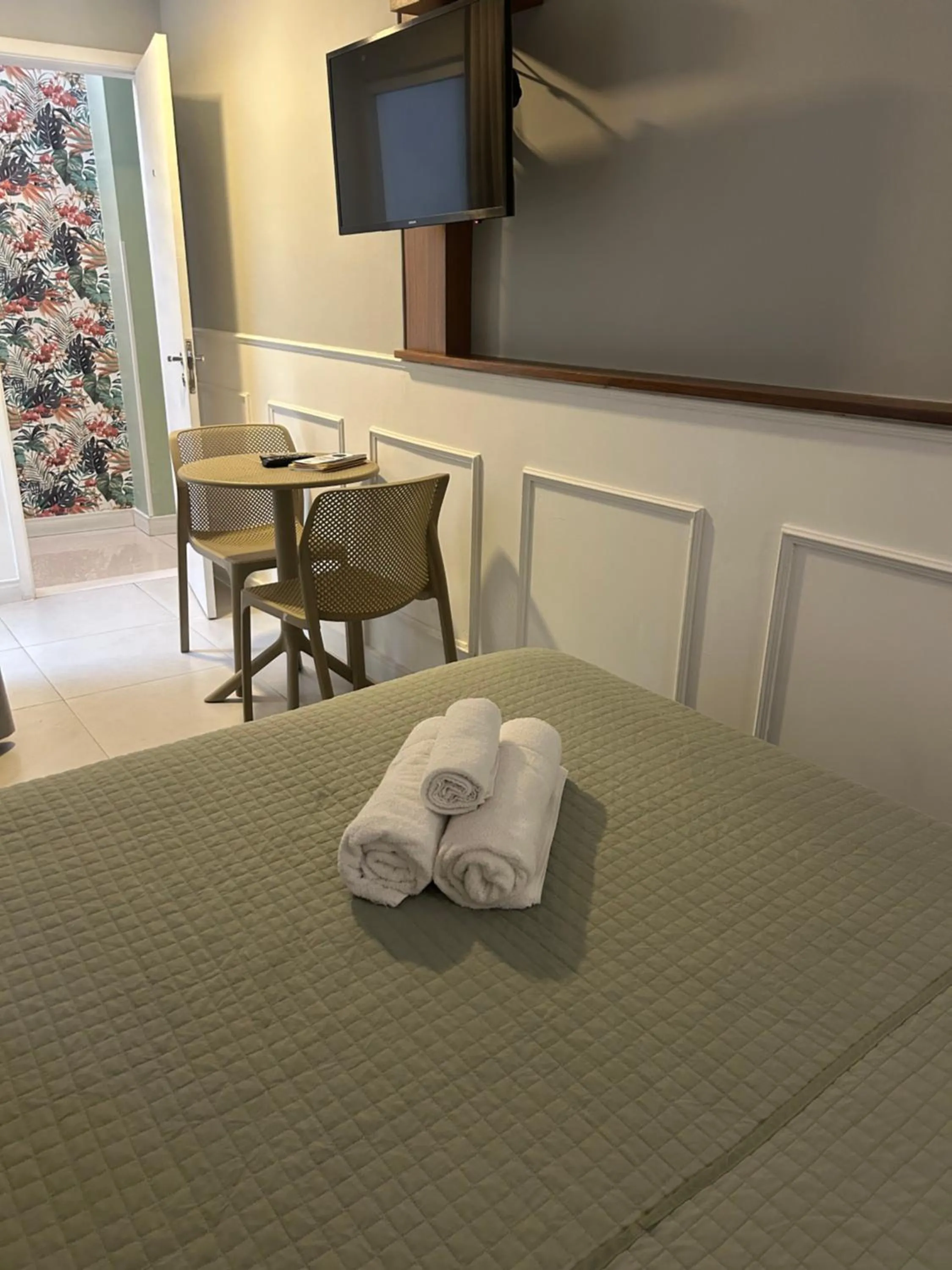 Bed in Hotel Petit Village Icaraí