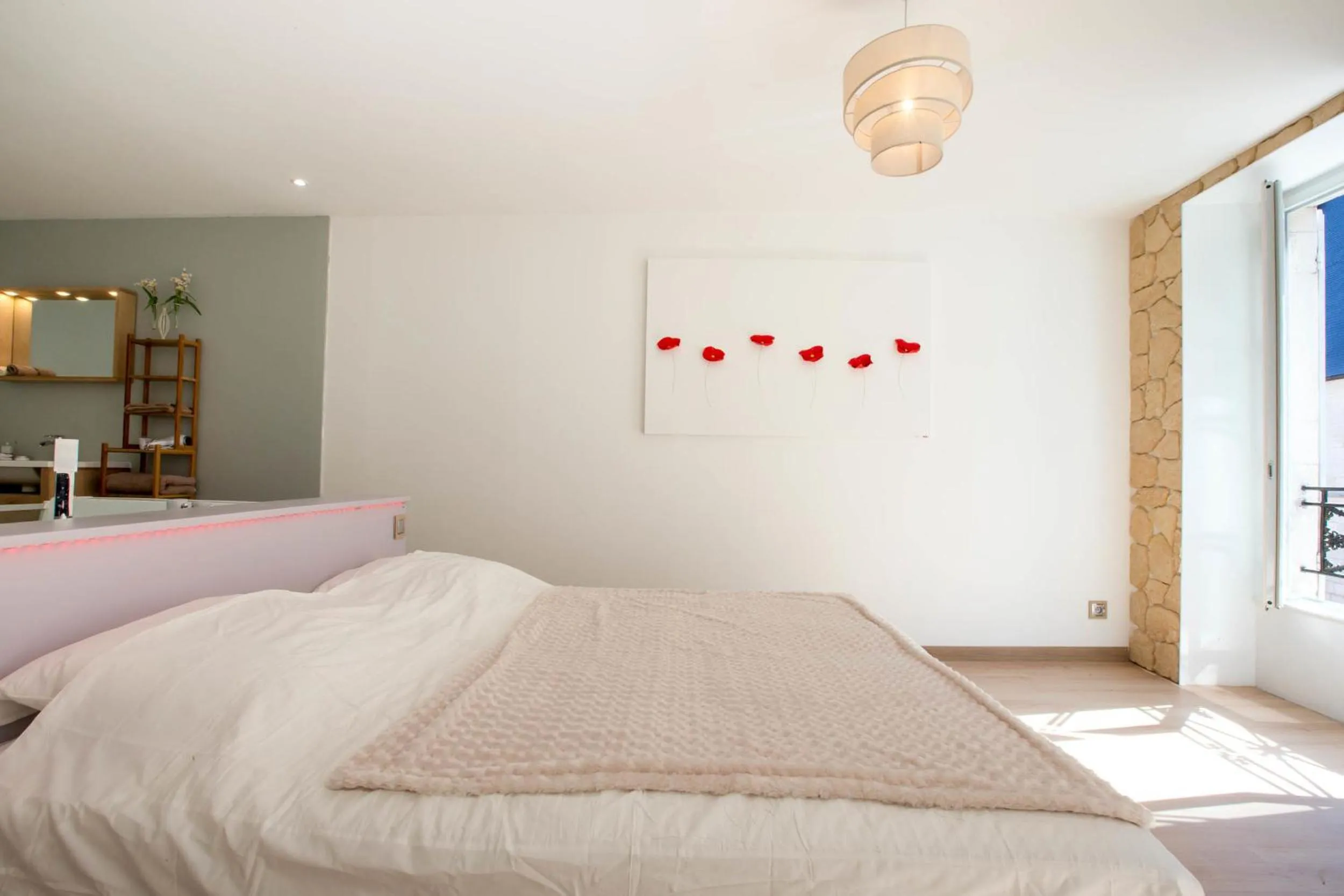 Day, Bed in Le Pavean