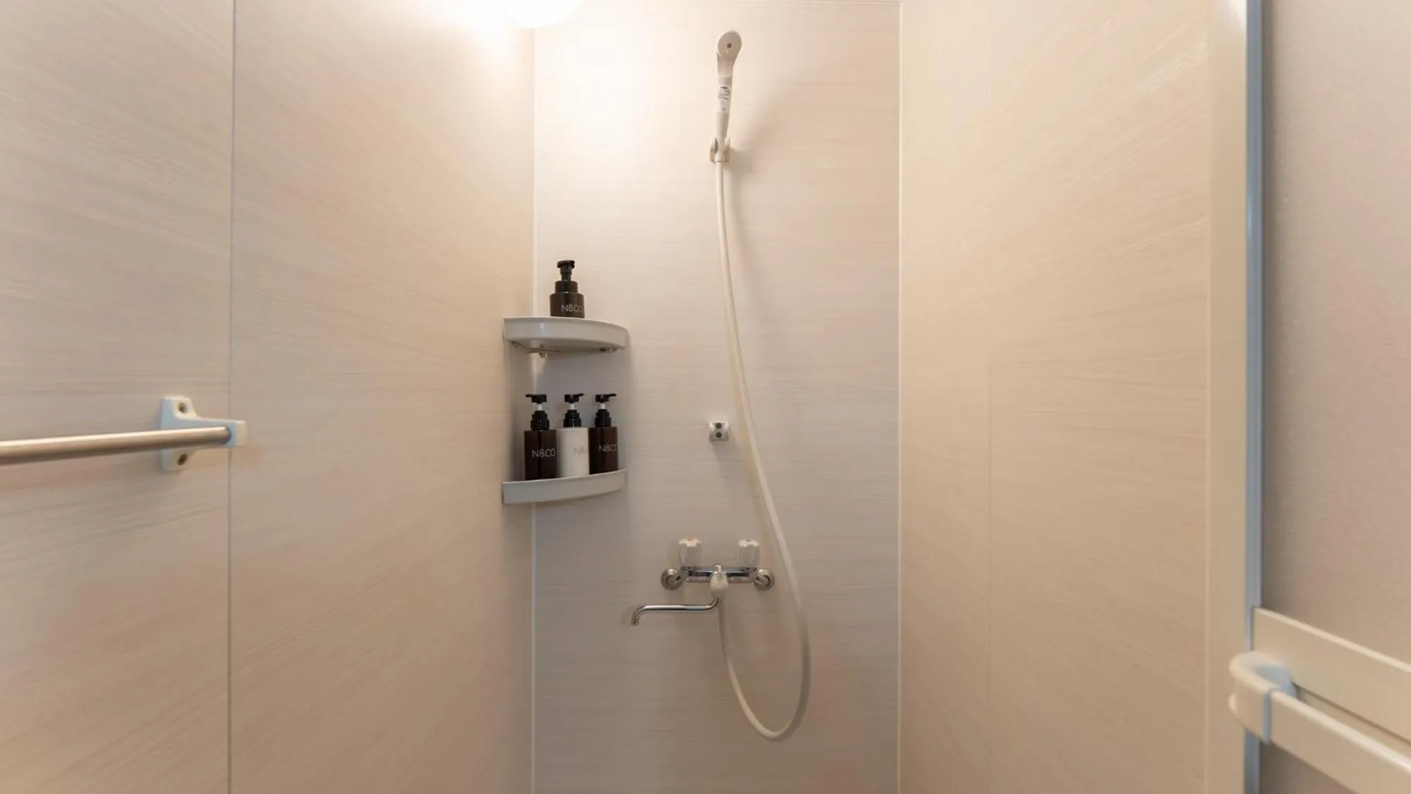 Shower in LiVEMAX Resort Echigo Yuzawa