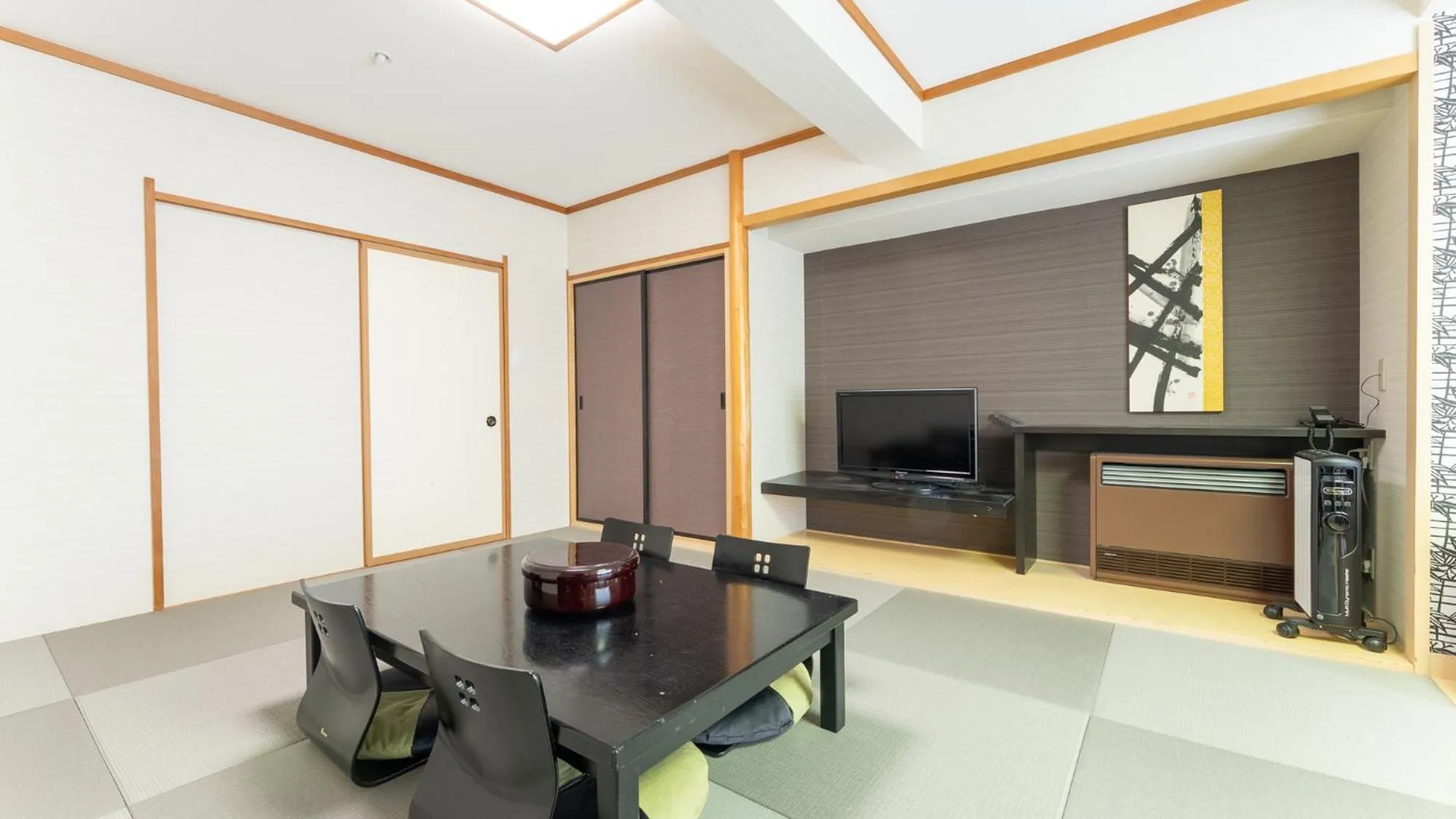 TV and multimedia in LiVEMAX Resort Echigo Yuzawa