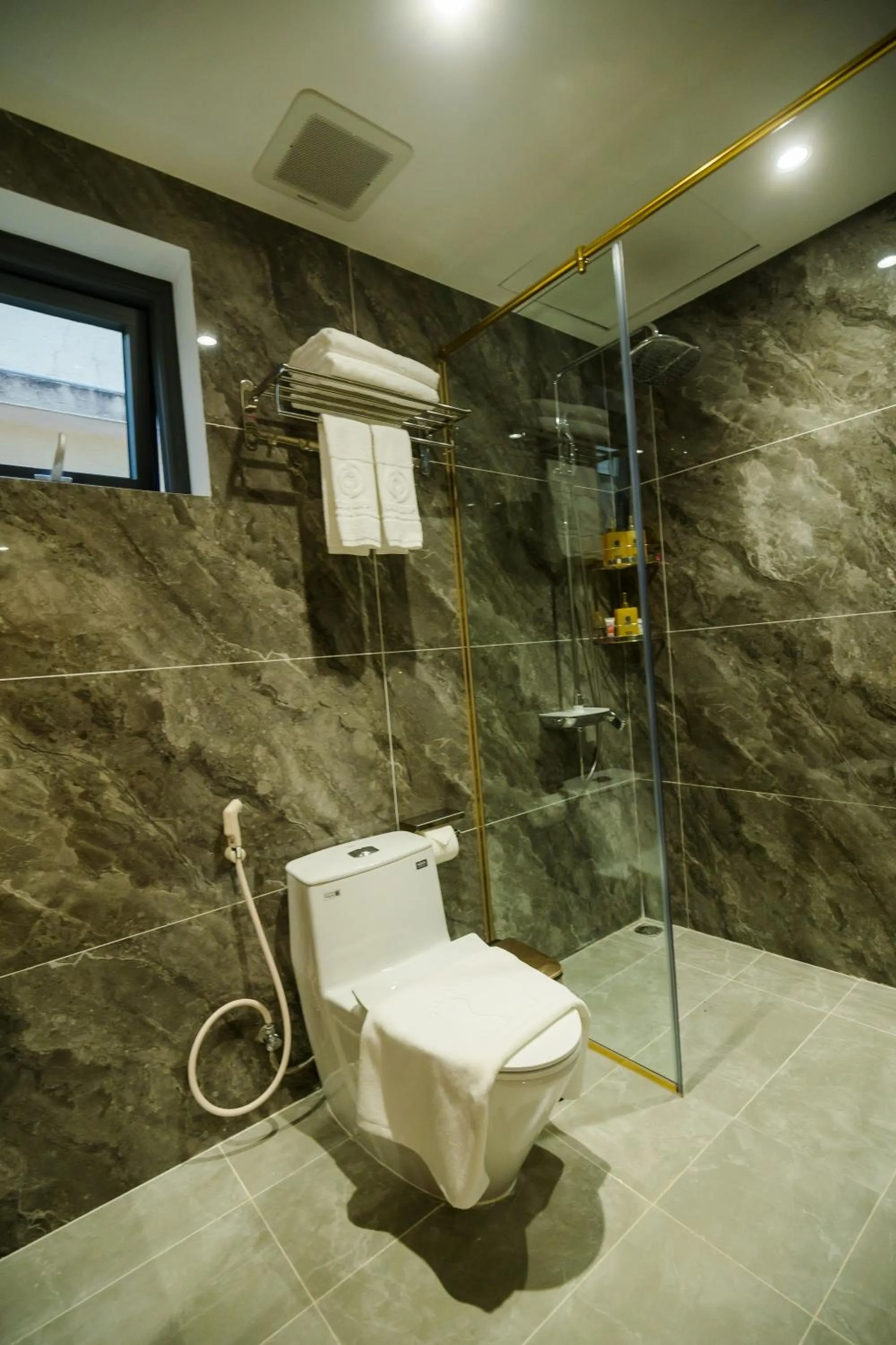 Bathroom in Sandals Mimosa