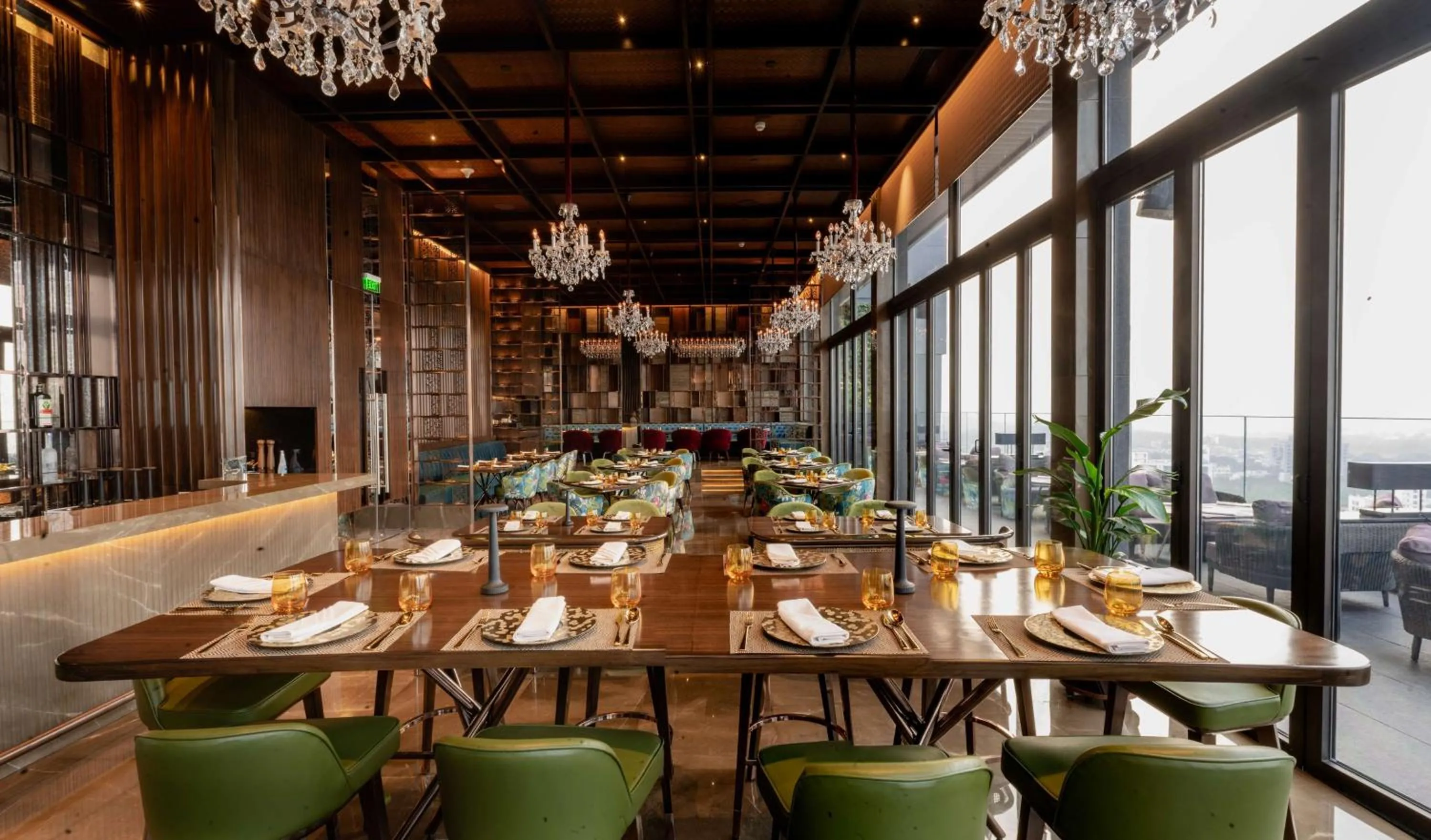 Restaurant/places to eat in Conrad Pune