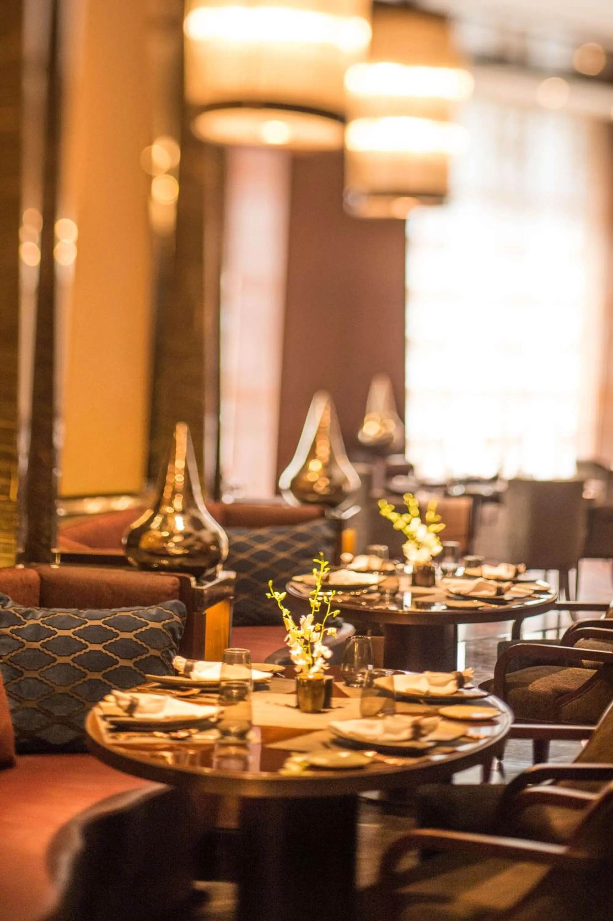 Restaurant/places to eat in Conrad Pune