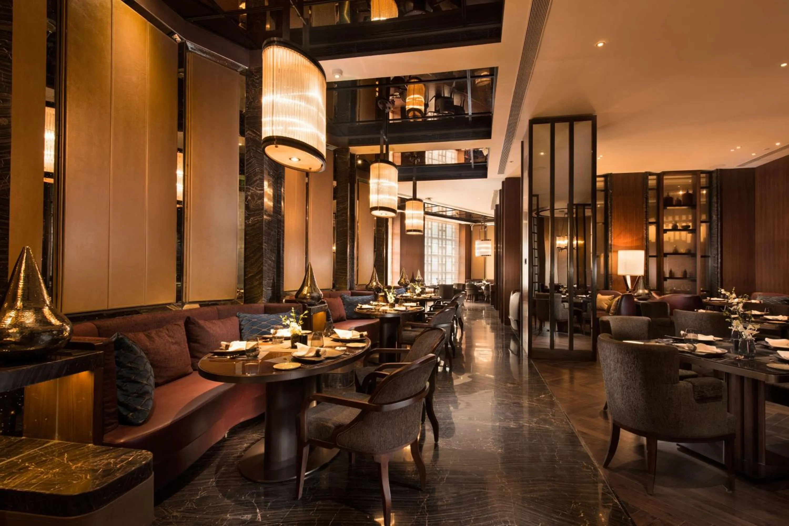 Restaurant/places to eat in Conrad Pune