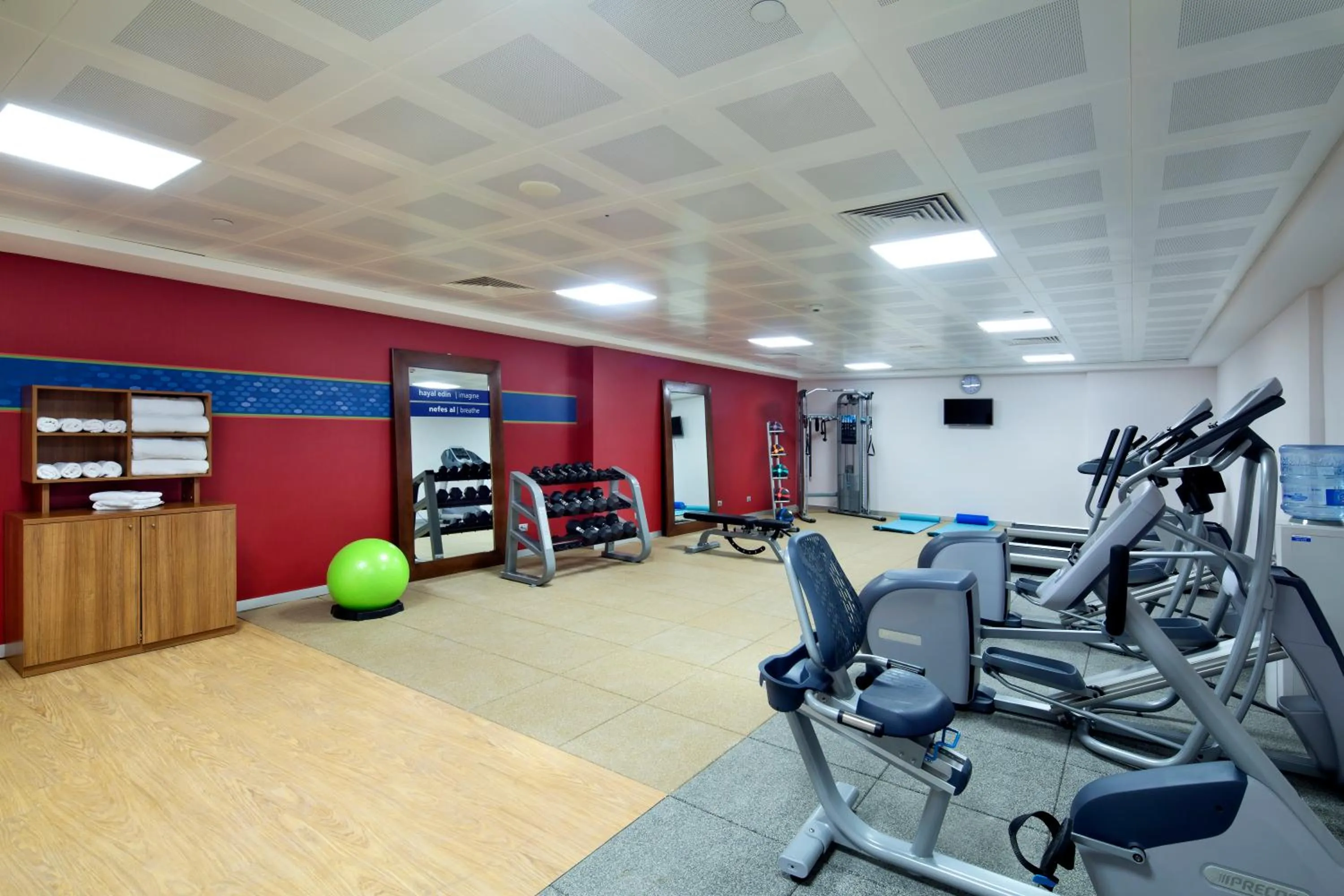 Activities in Hampton By Hilton Kocaeli Symbol