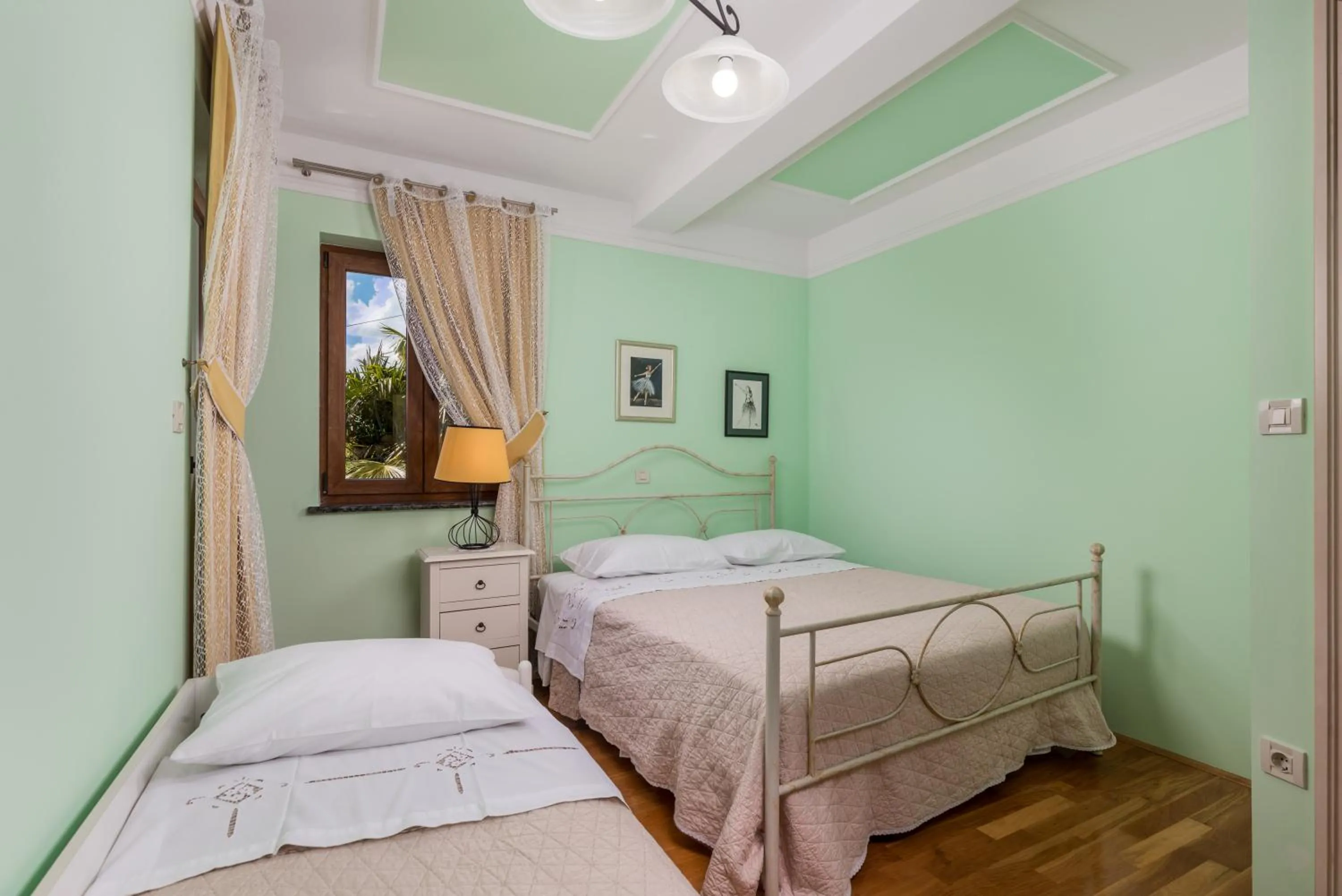 Bed in Apartment Patricia Rijeka