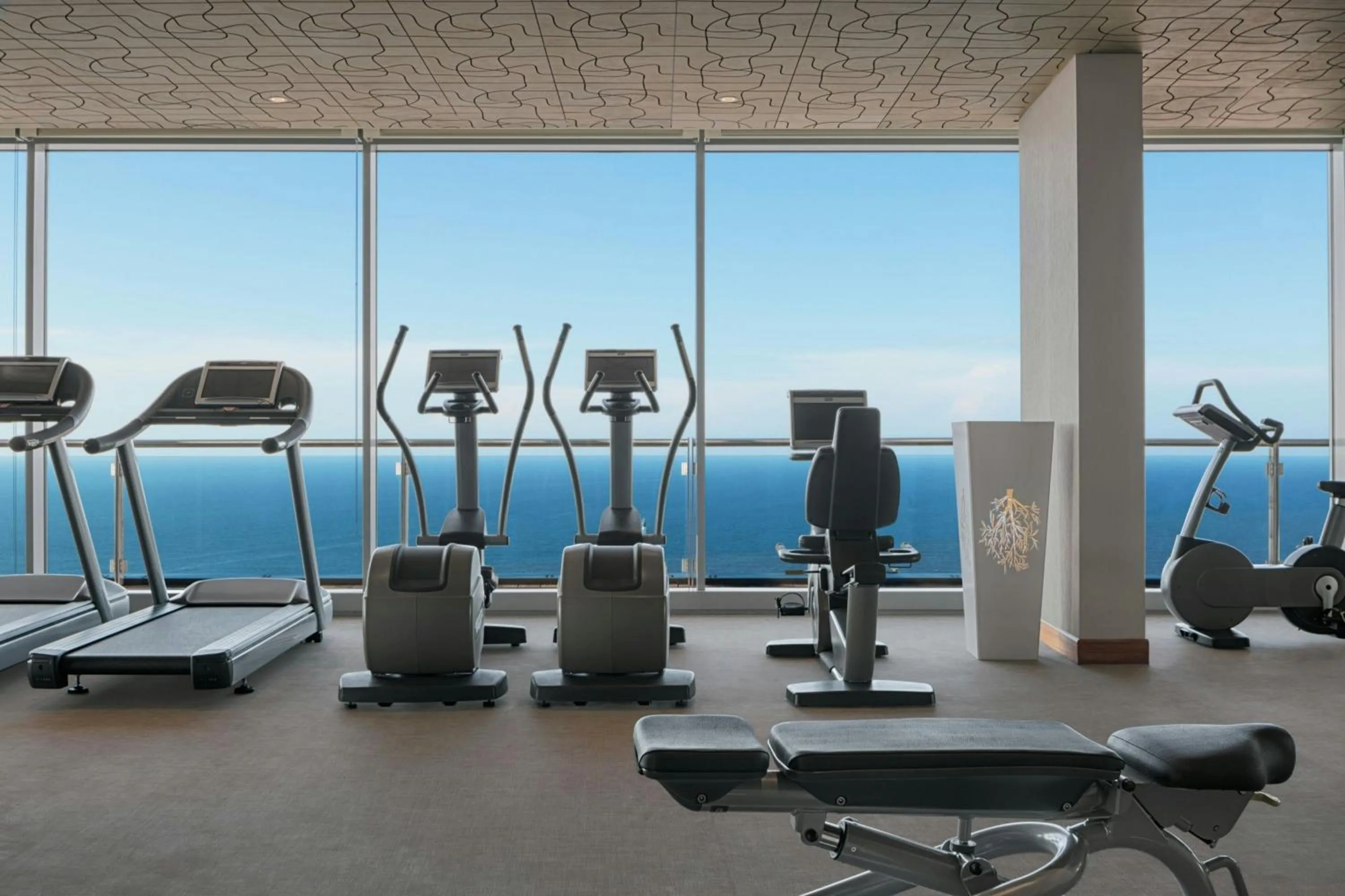 Fitness centre/facilities in Four Points by Sheraton Oran