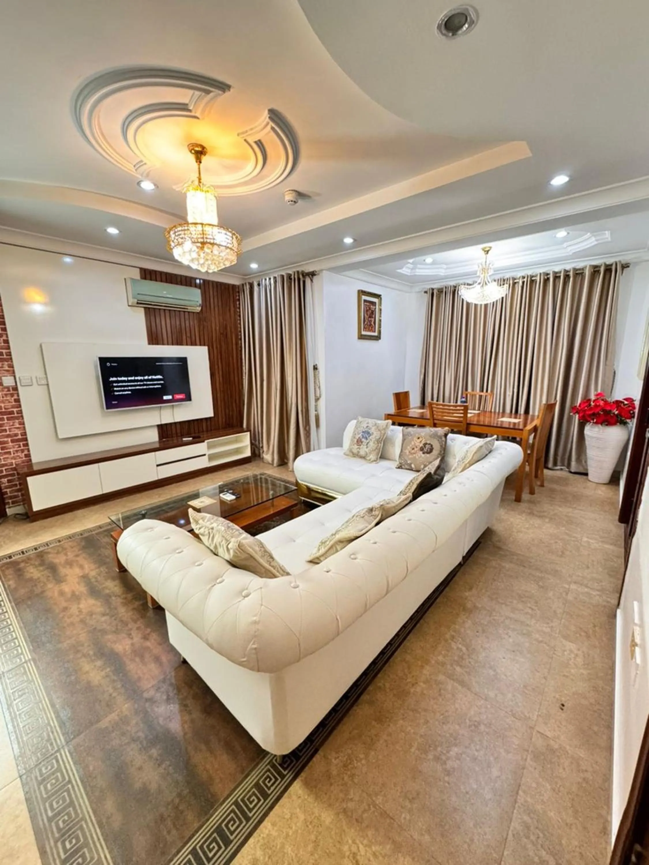 Bed in Lake 47 Suites Ltd