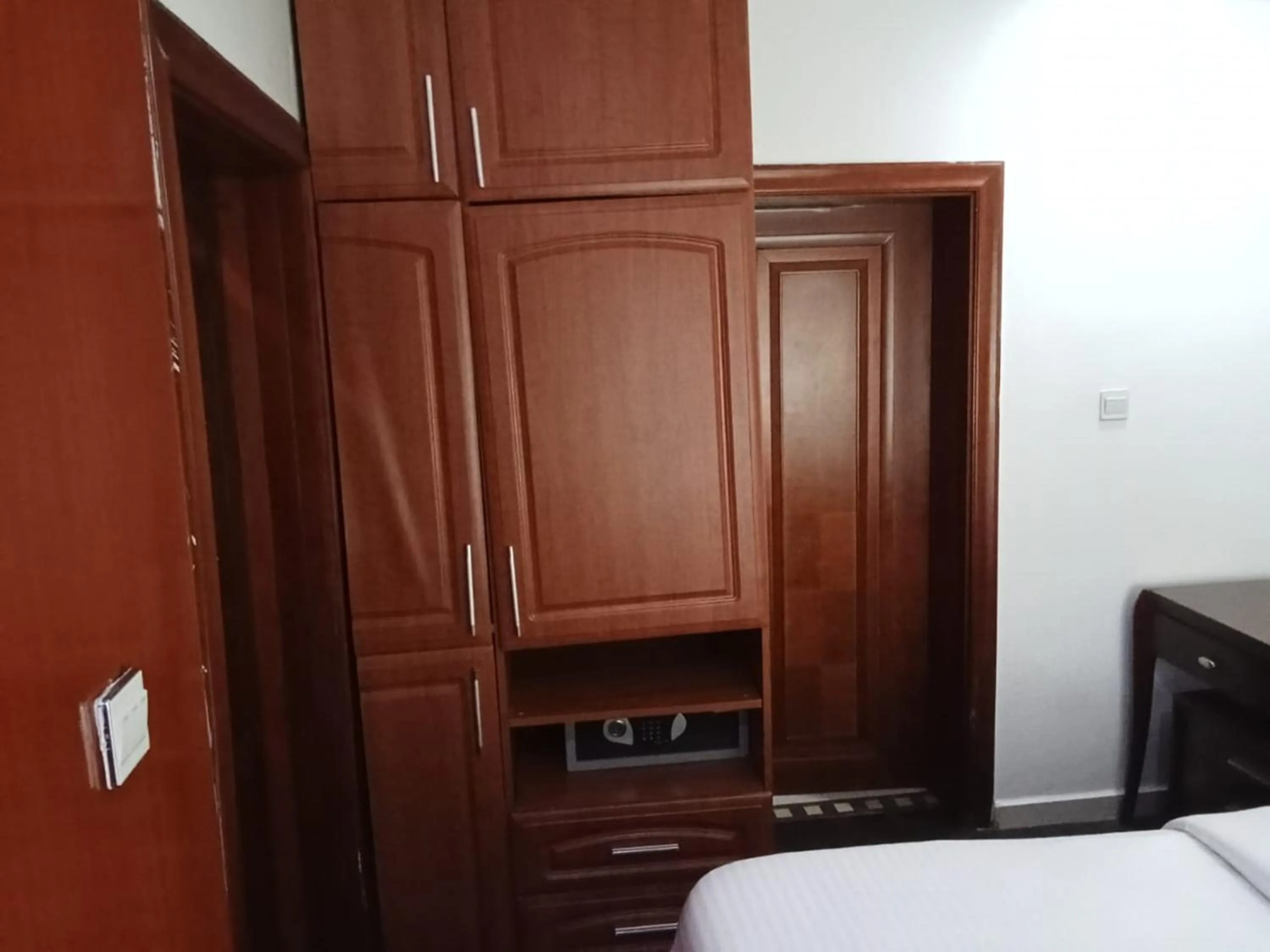 Bed in Lake 47 Suites Ltd