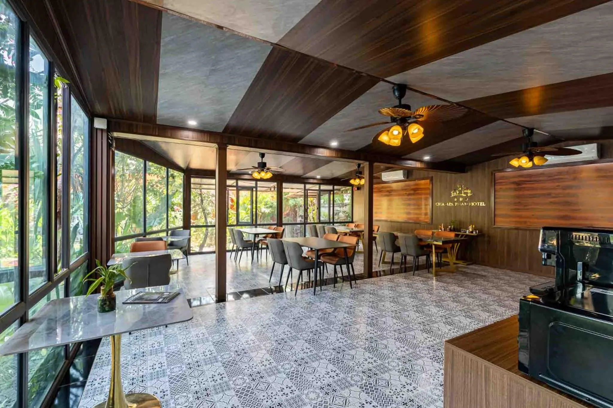 Kitchen or kitchenette in Champa Phan Boutique Hotel