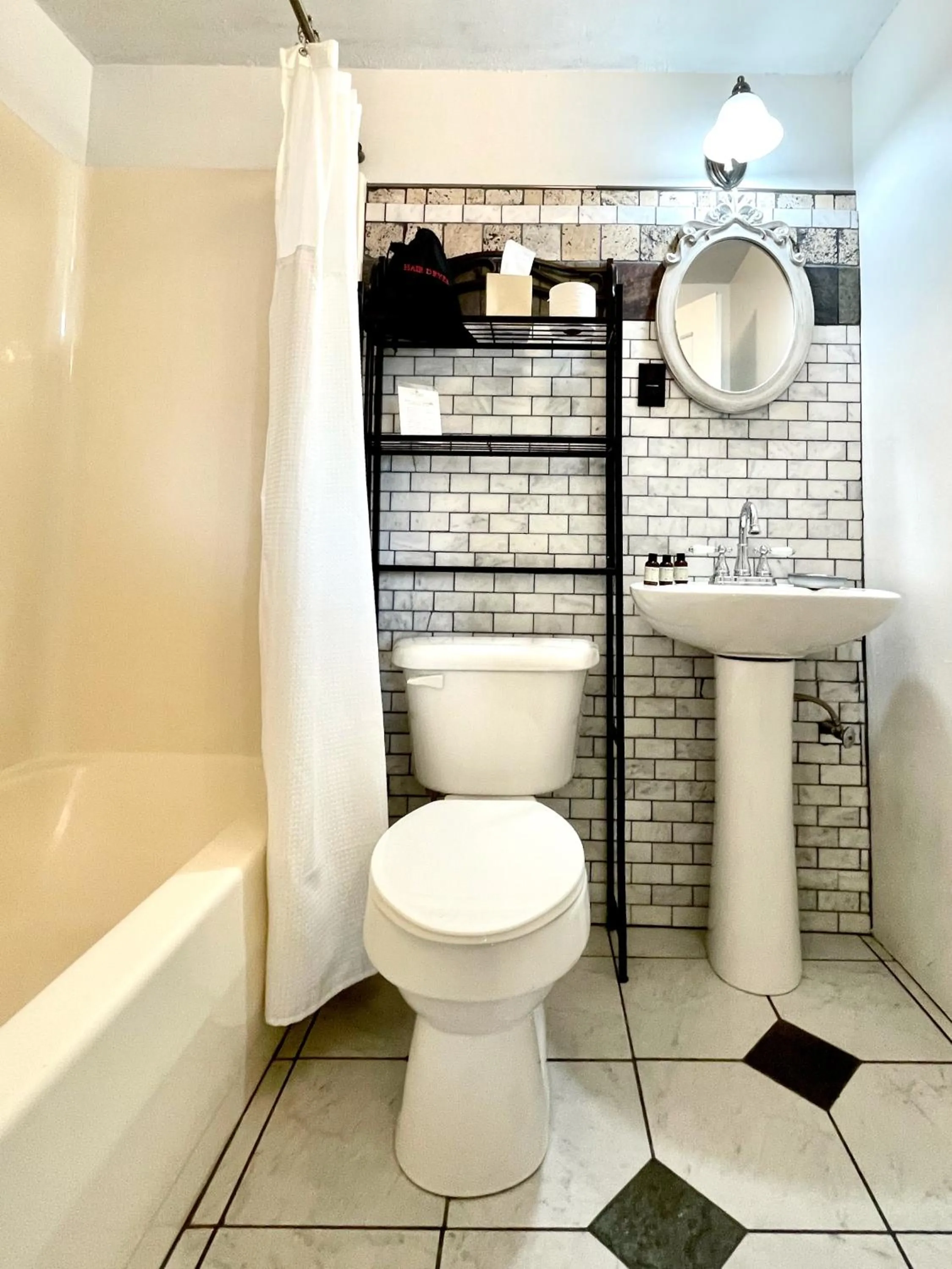 Bathroom in Skyline Village Inn