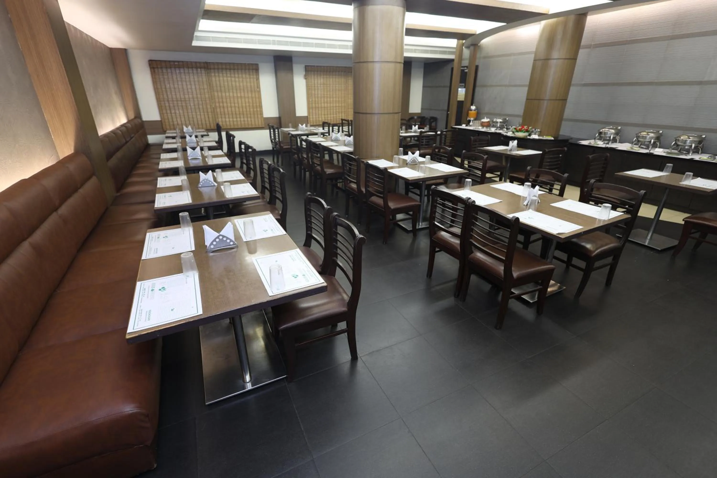Restaurant/places to eat in Abirami Residency