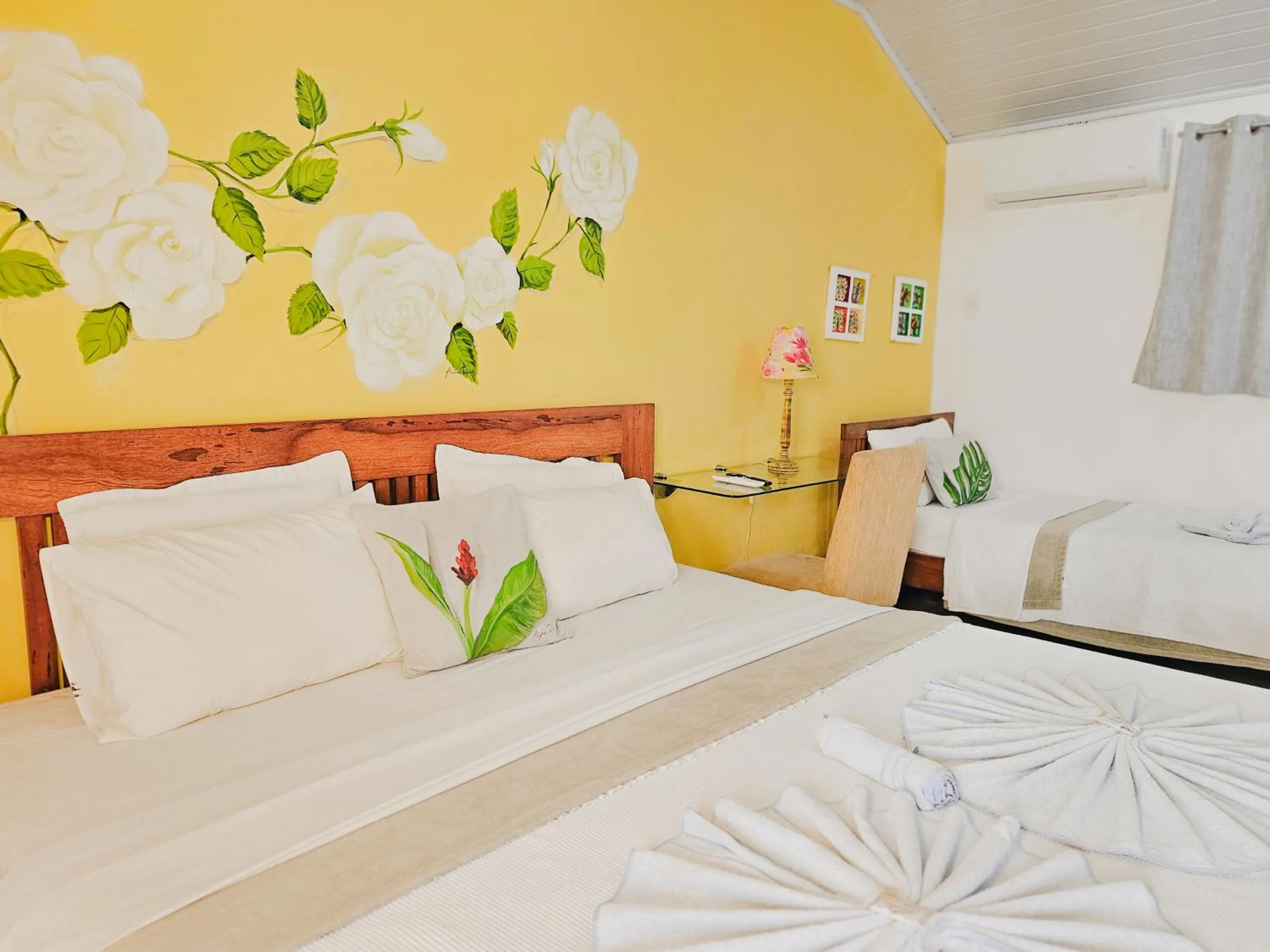 Bed in Pousada Praia e Conforto