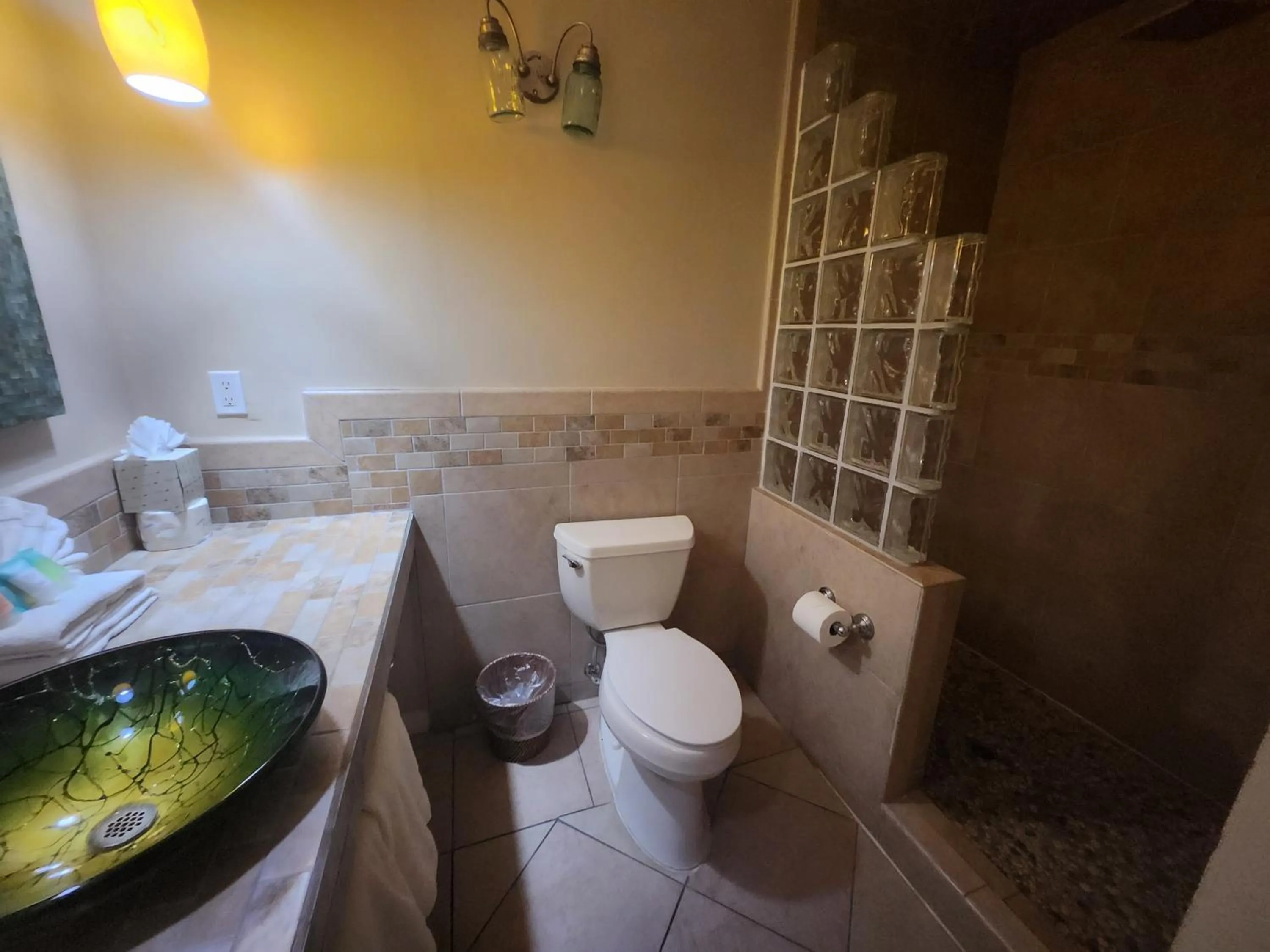 Shower in Inn At Avila Beach