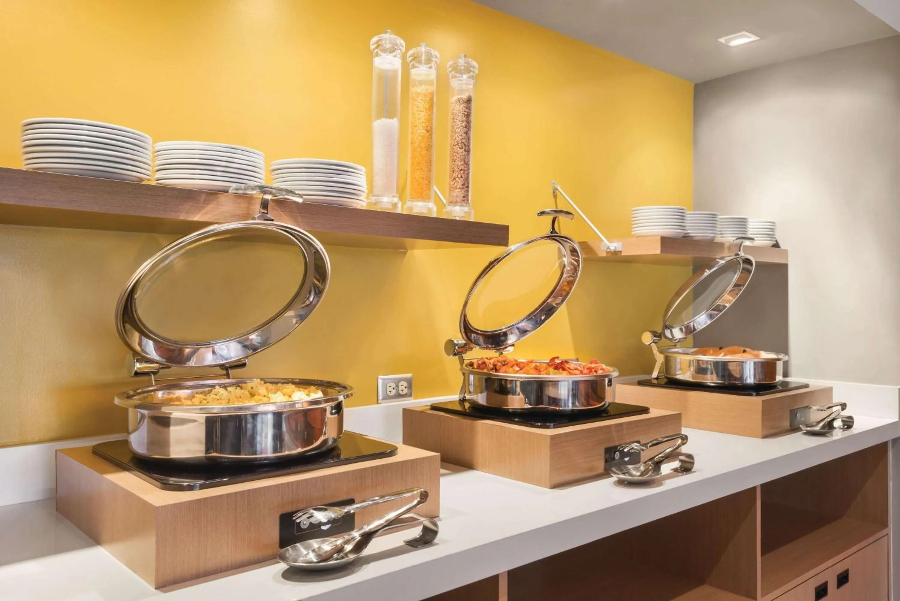 Breakfast in TRYP by Wyndham Isla Verde