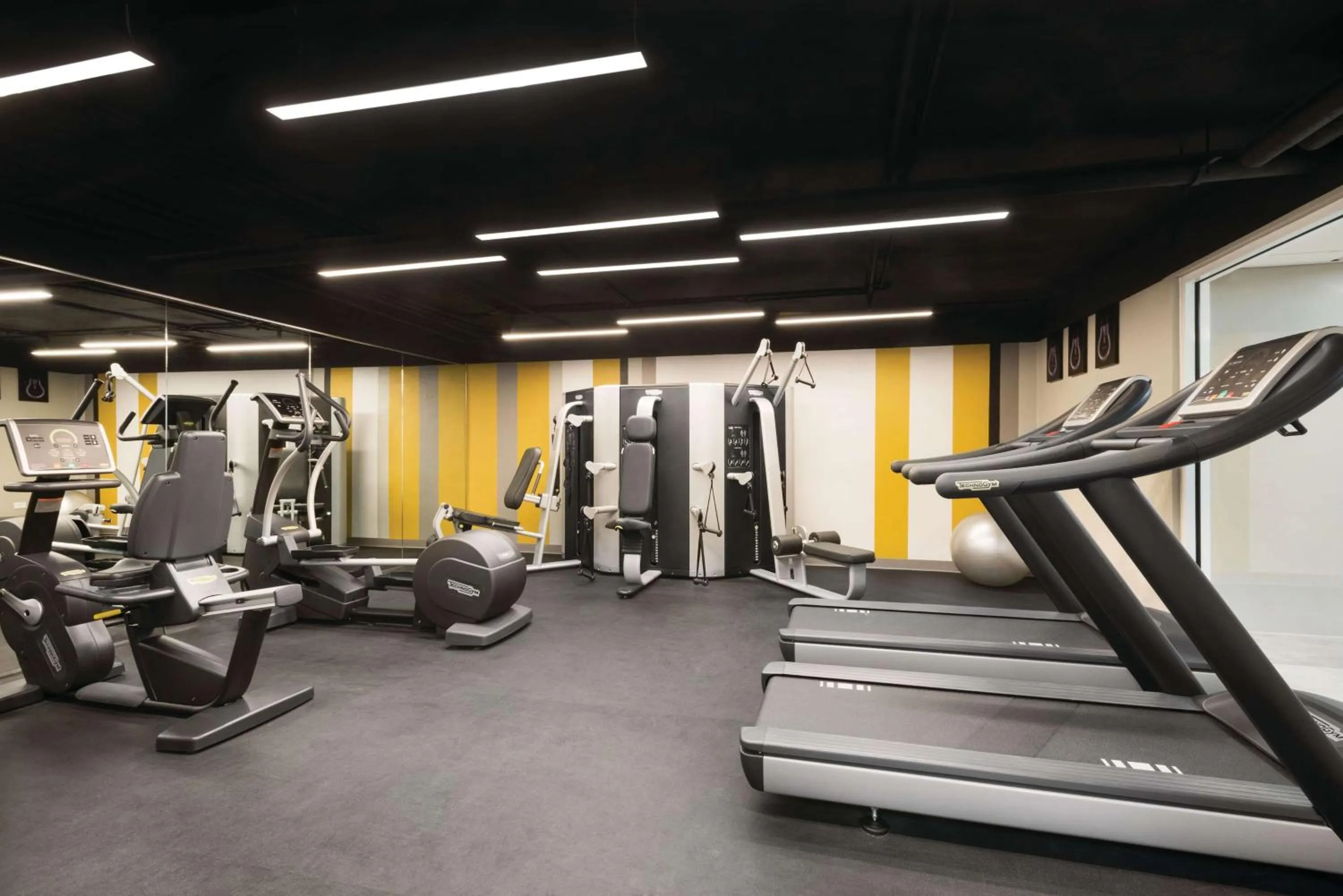 Fitness centre/facilities in TRYP by Wyndham Isla Verde