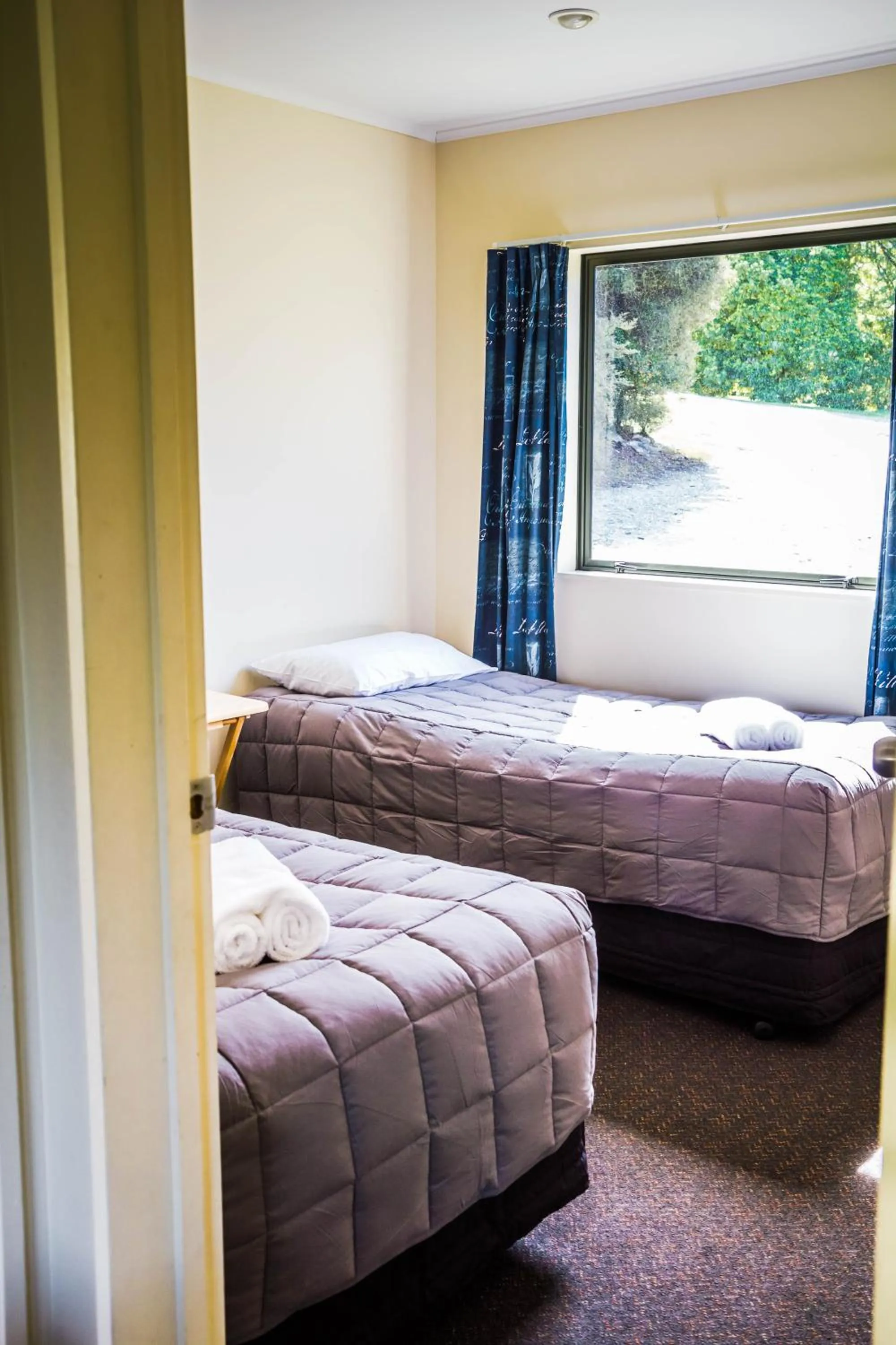 Bed in The Camp - Lake Hawea