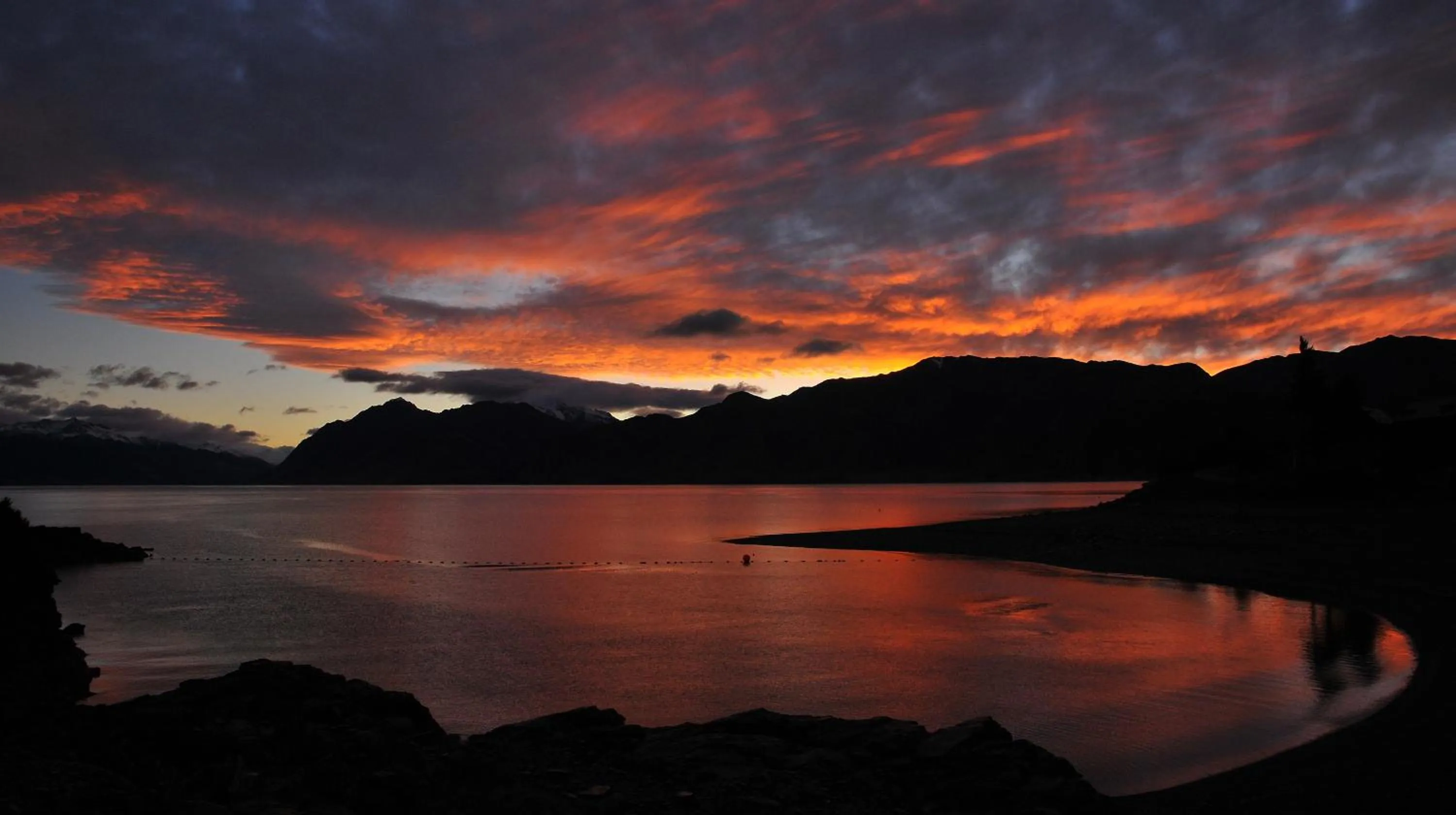 Natural landscape in The Camp - Lake Hawea