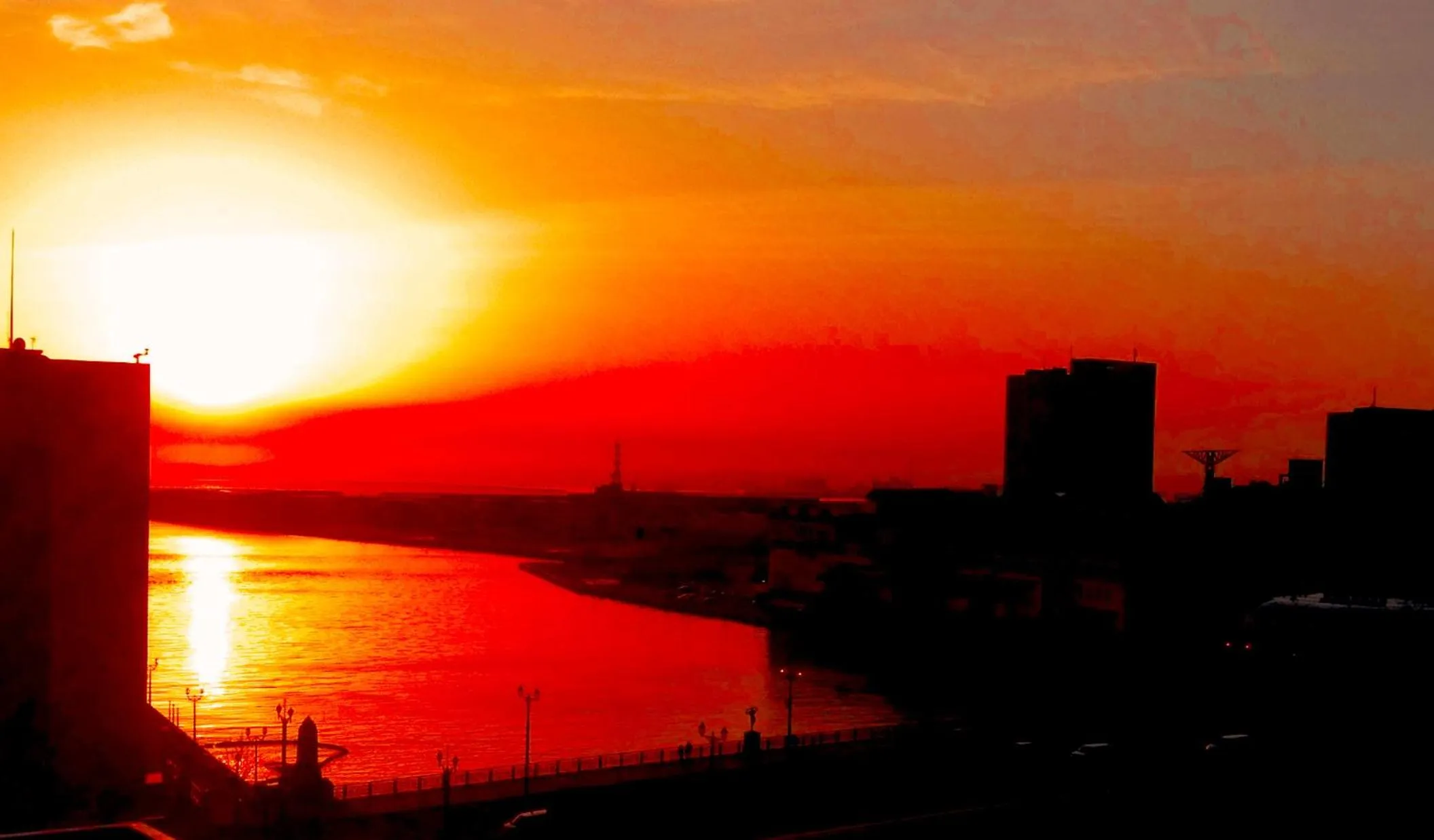 Sunset in Kushiro Century Castle Hotel