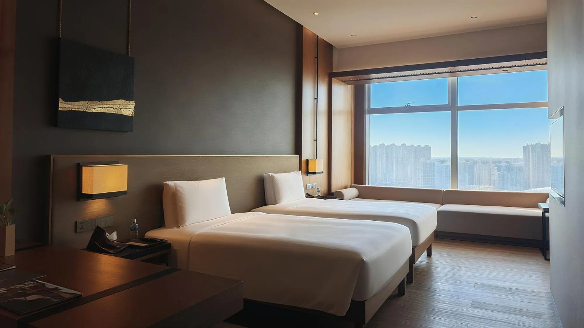 On site, Bed in Aoluguya Hotel Harbin