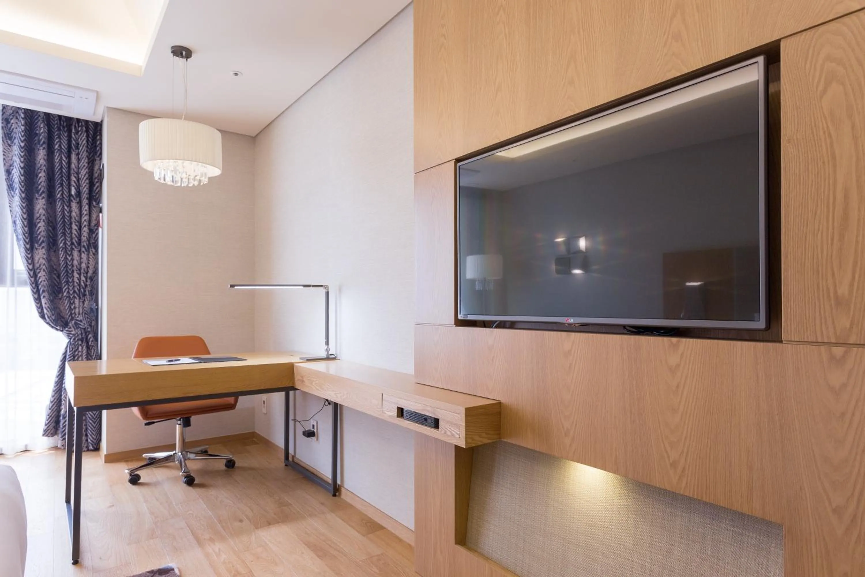 TV and multimedia in Charis Hotel