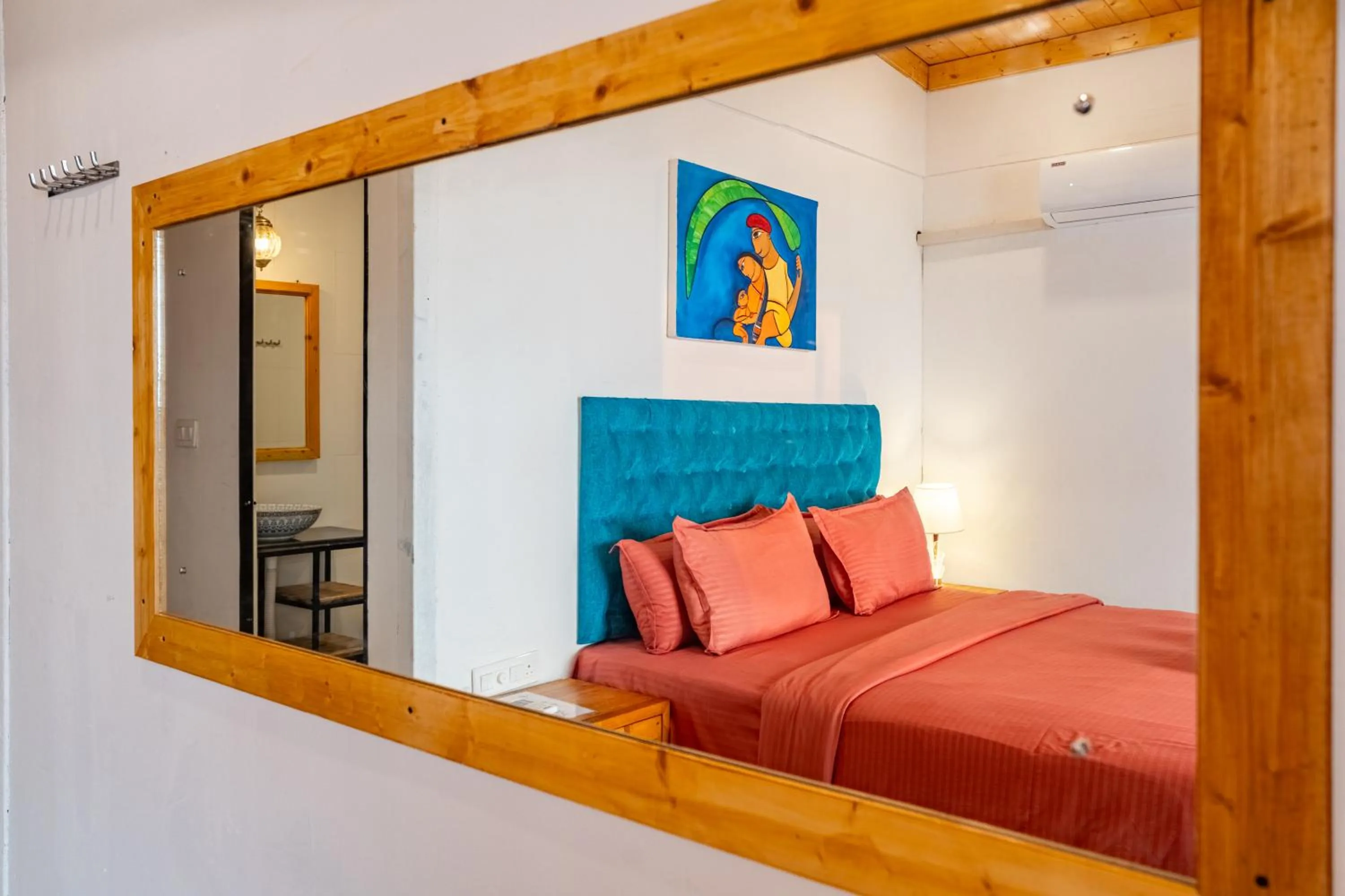 Bedroom, Bed in Simrose