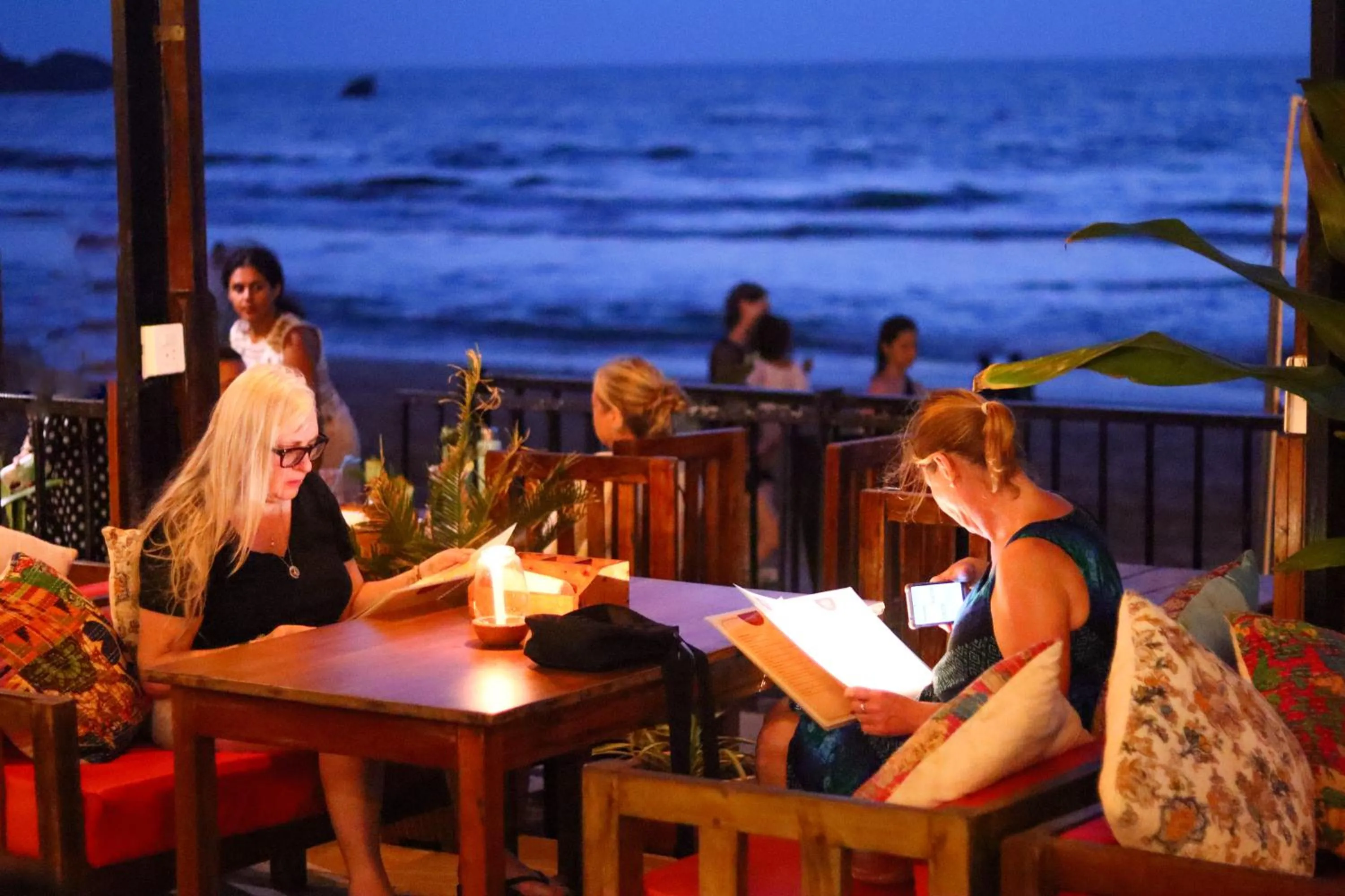 Restaurant/places to eat in Simrose