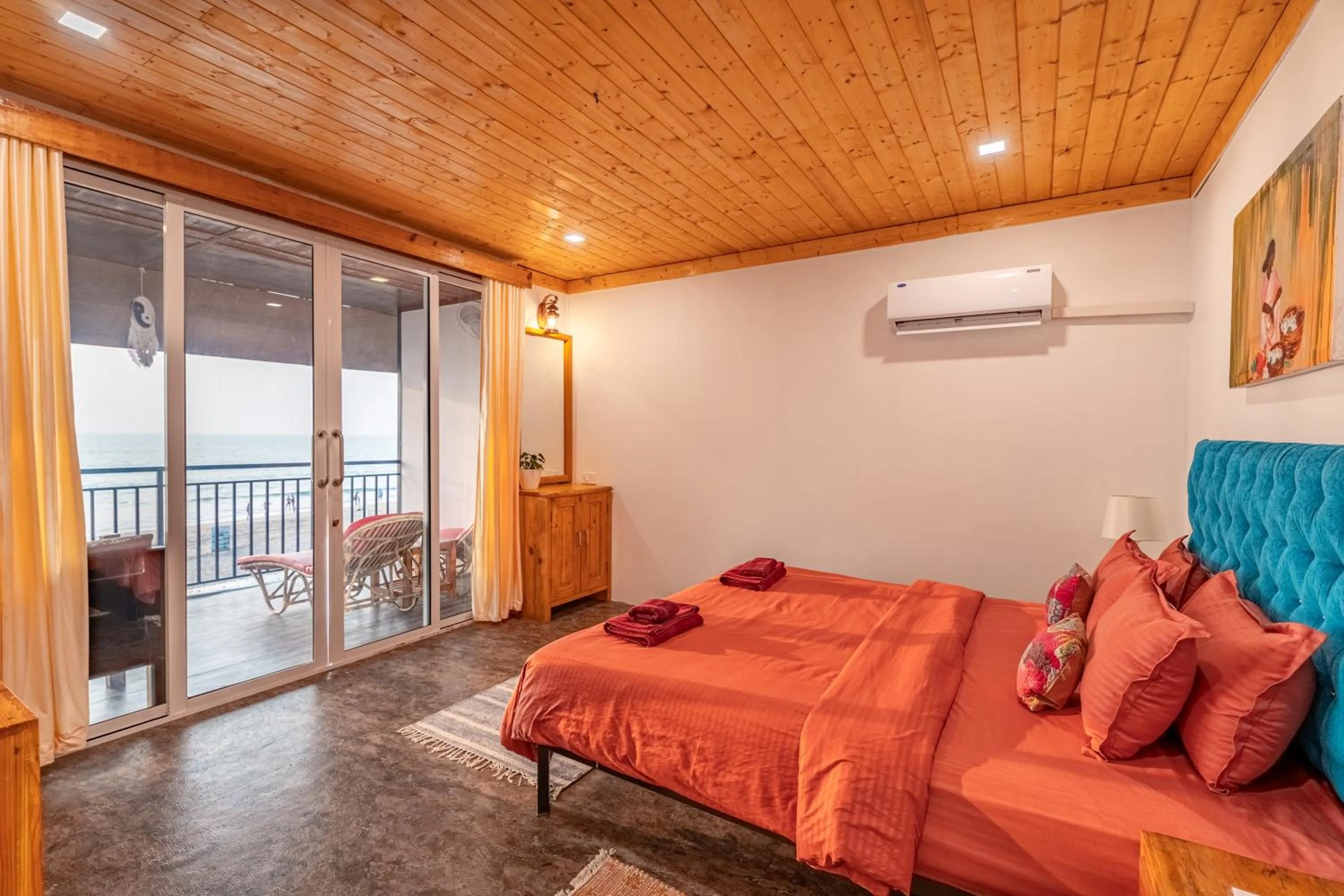 Bedroom, Bed in Simrose