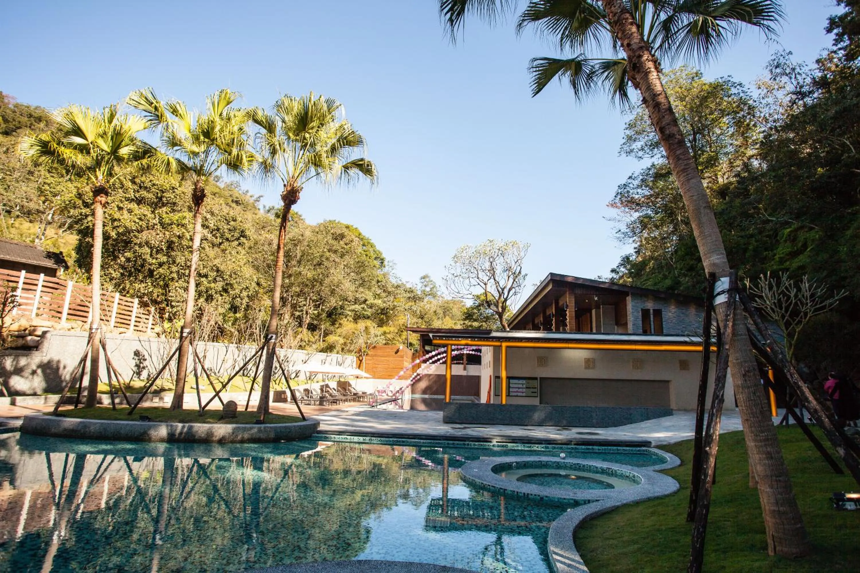 Swimming pool in Fuli Hot Spring Resort