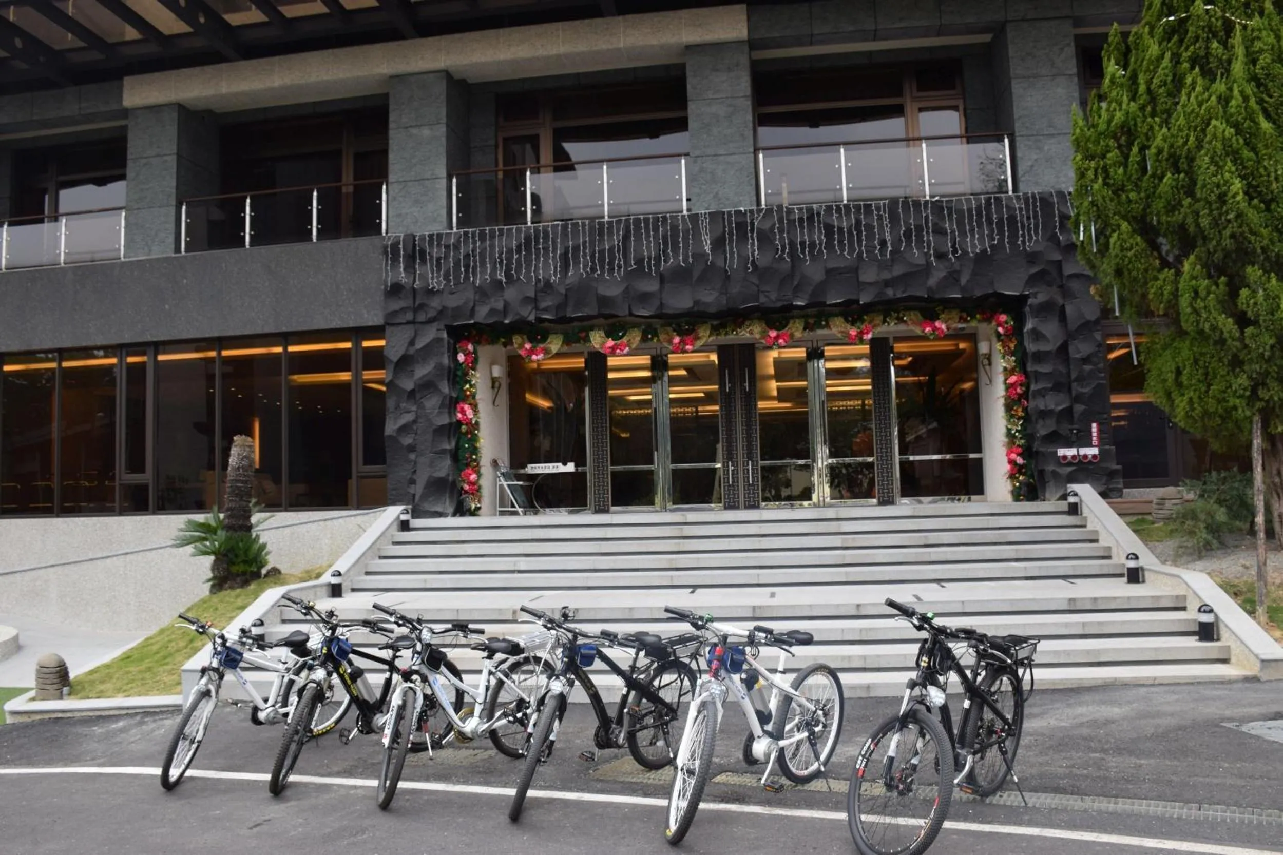 Area and facilities in Fuli Hot Spring Resort