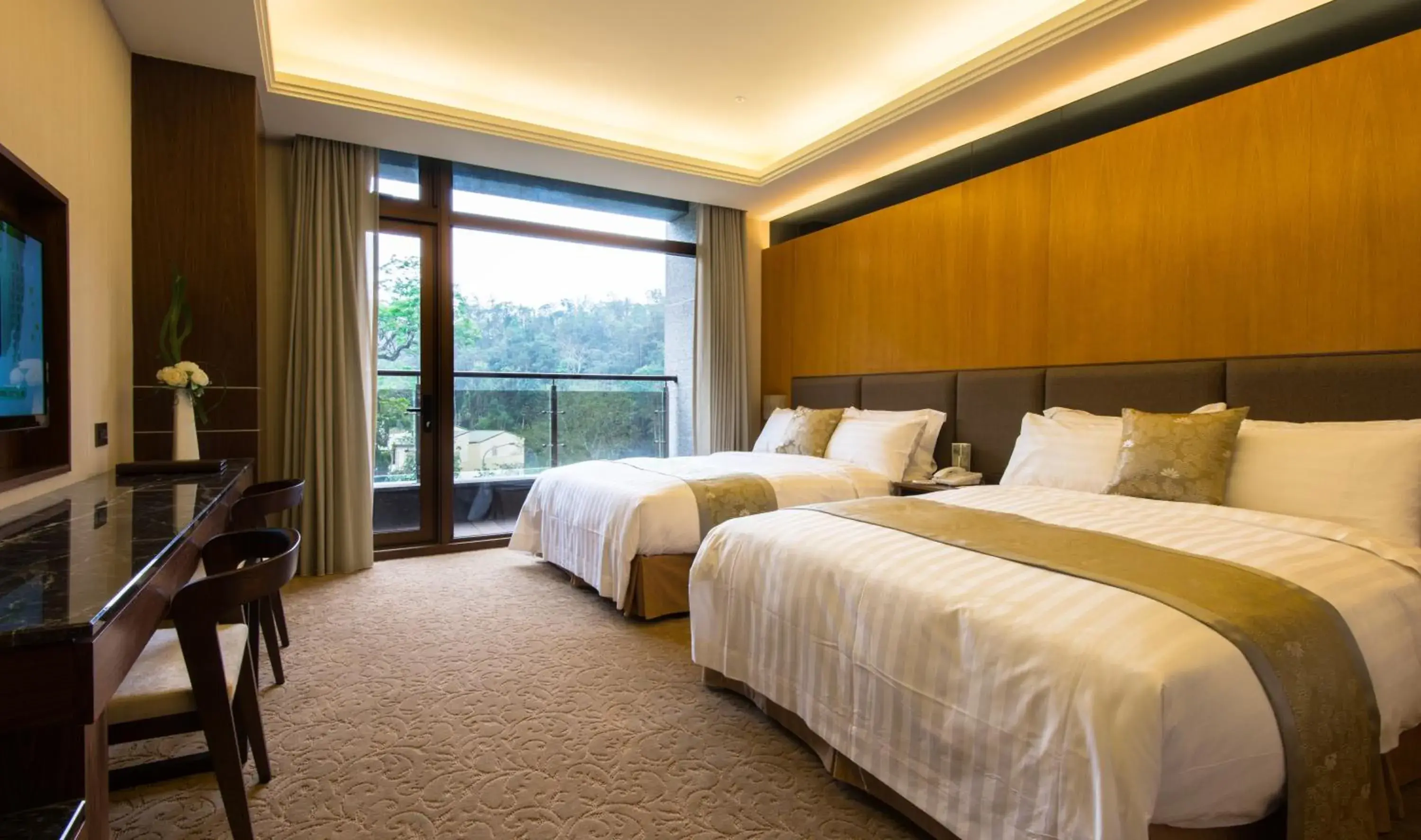 Triple Room with Bathroom in Fuli Hot Spring Resort Triple Room with Bathroom in Fuli Hot Spring Resort