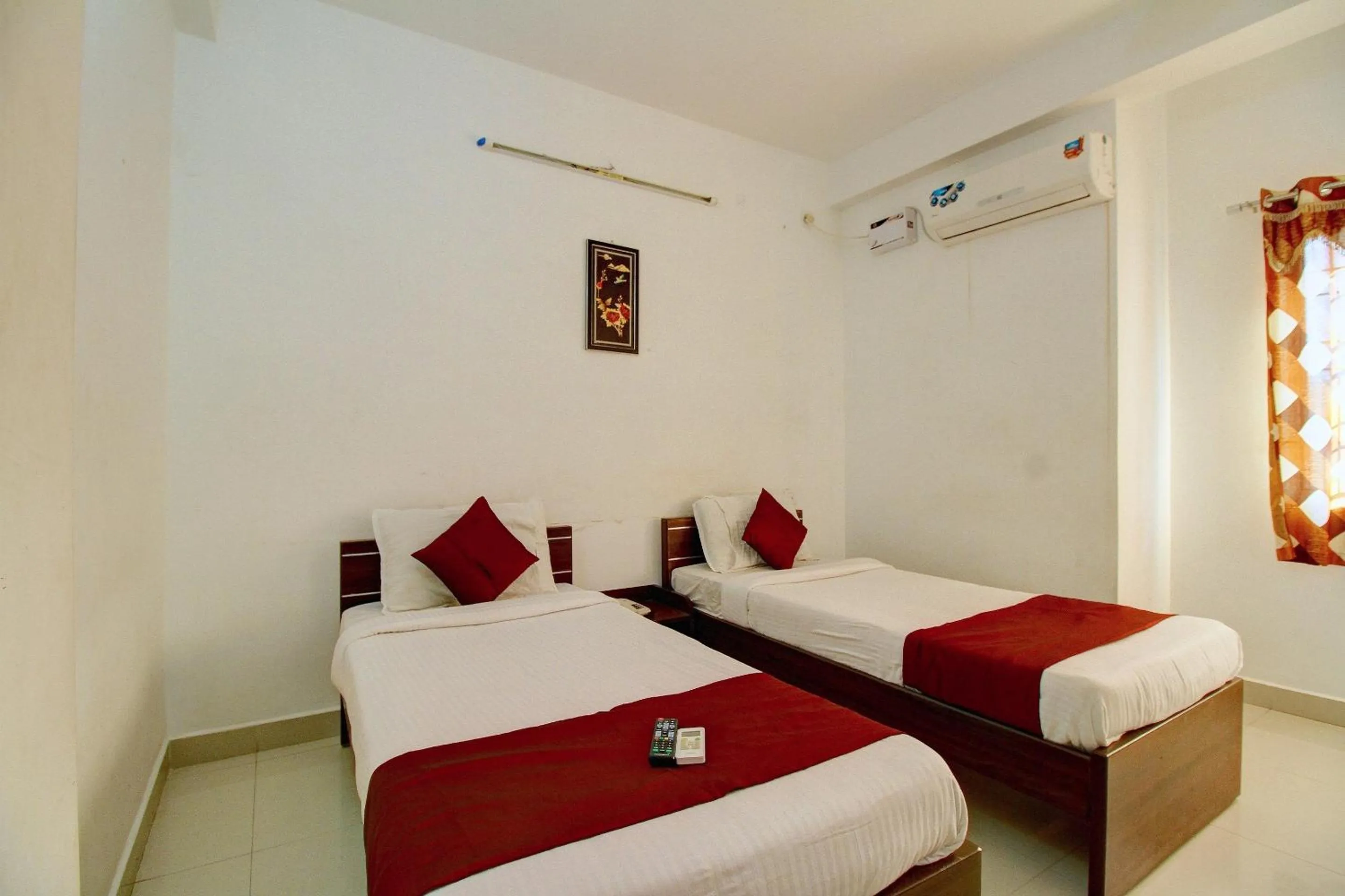 Bedroom, Bed in Hotel O The Mangrove Wood Residency