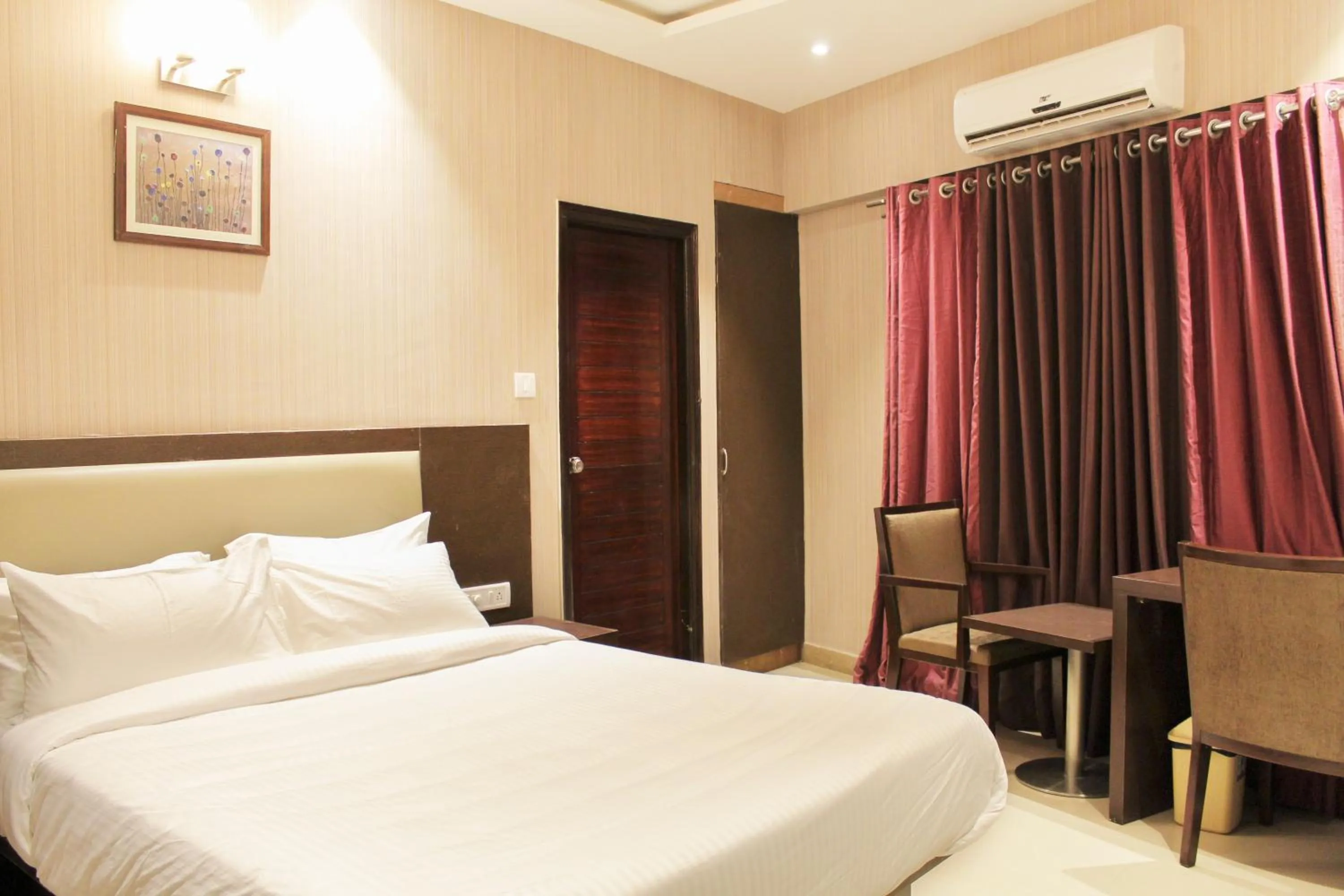 Seating area, Bed in The Byke Signature