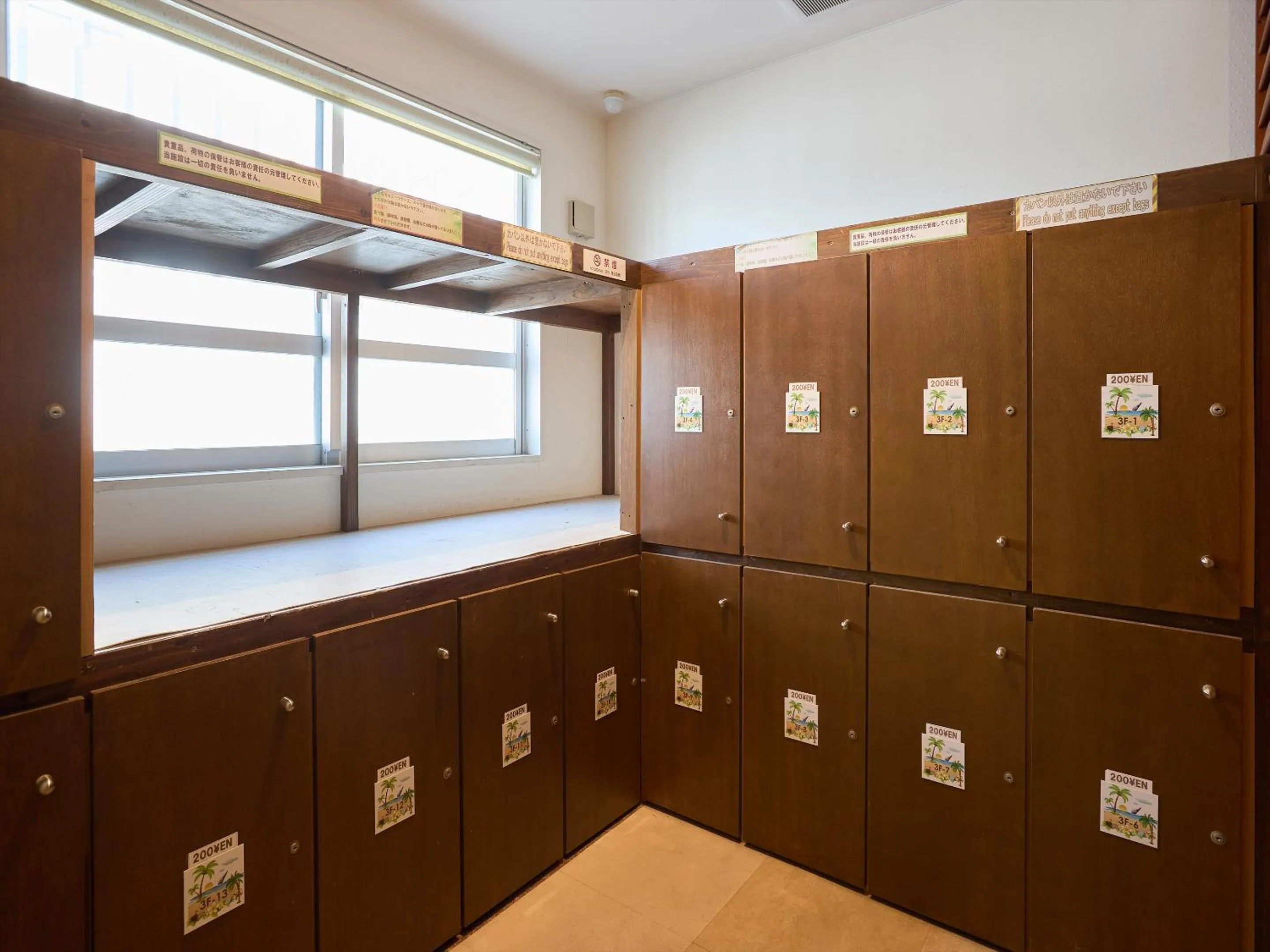 locker in Guest House Grand Naha