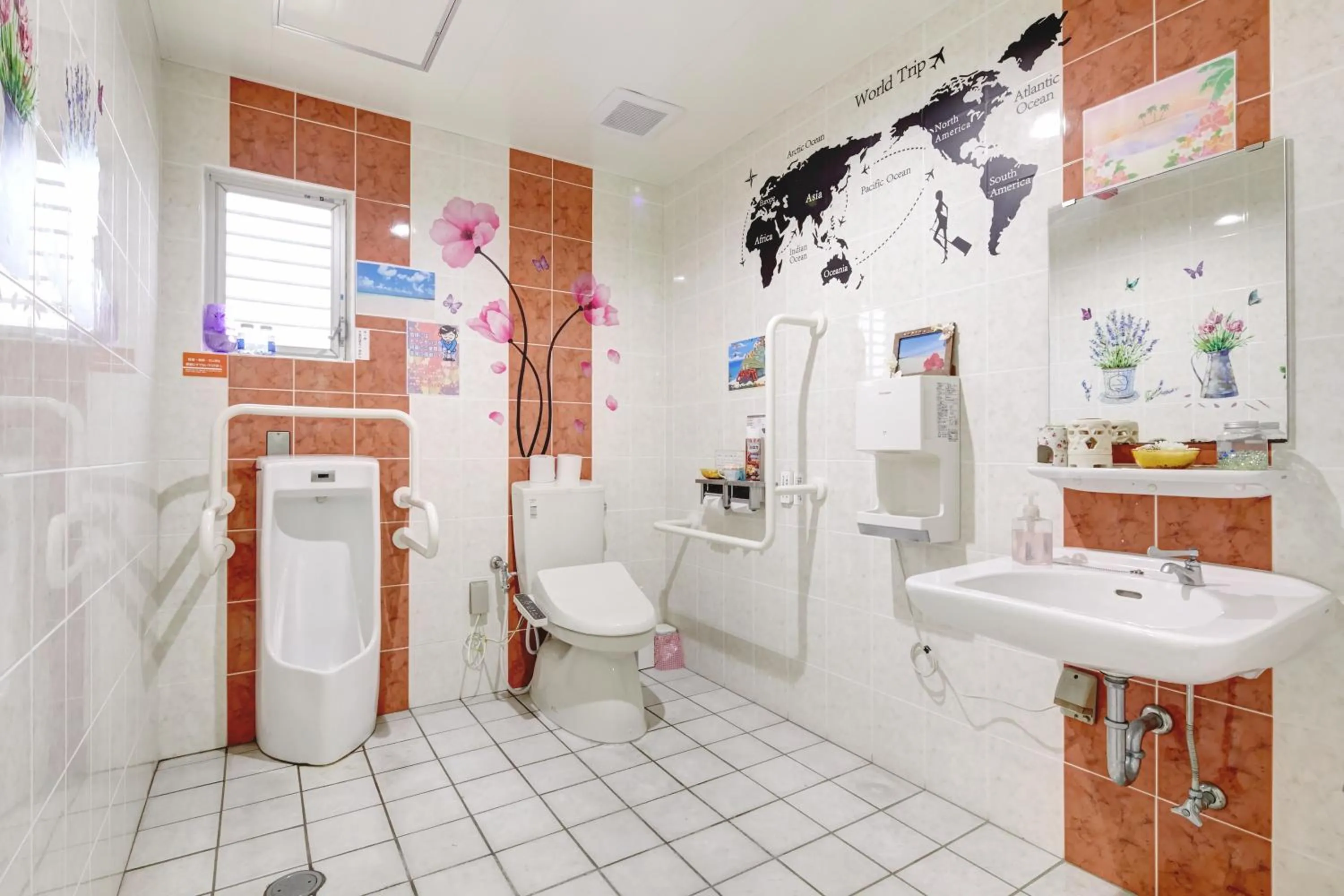 Toilet in Guest House Grand Naha