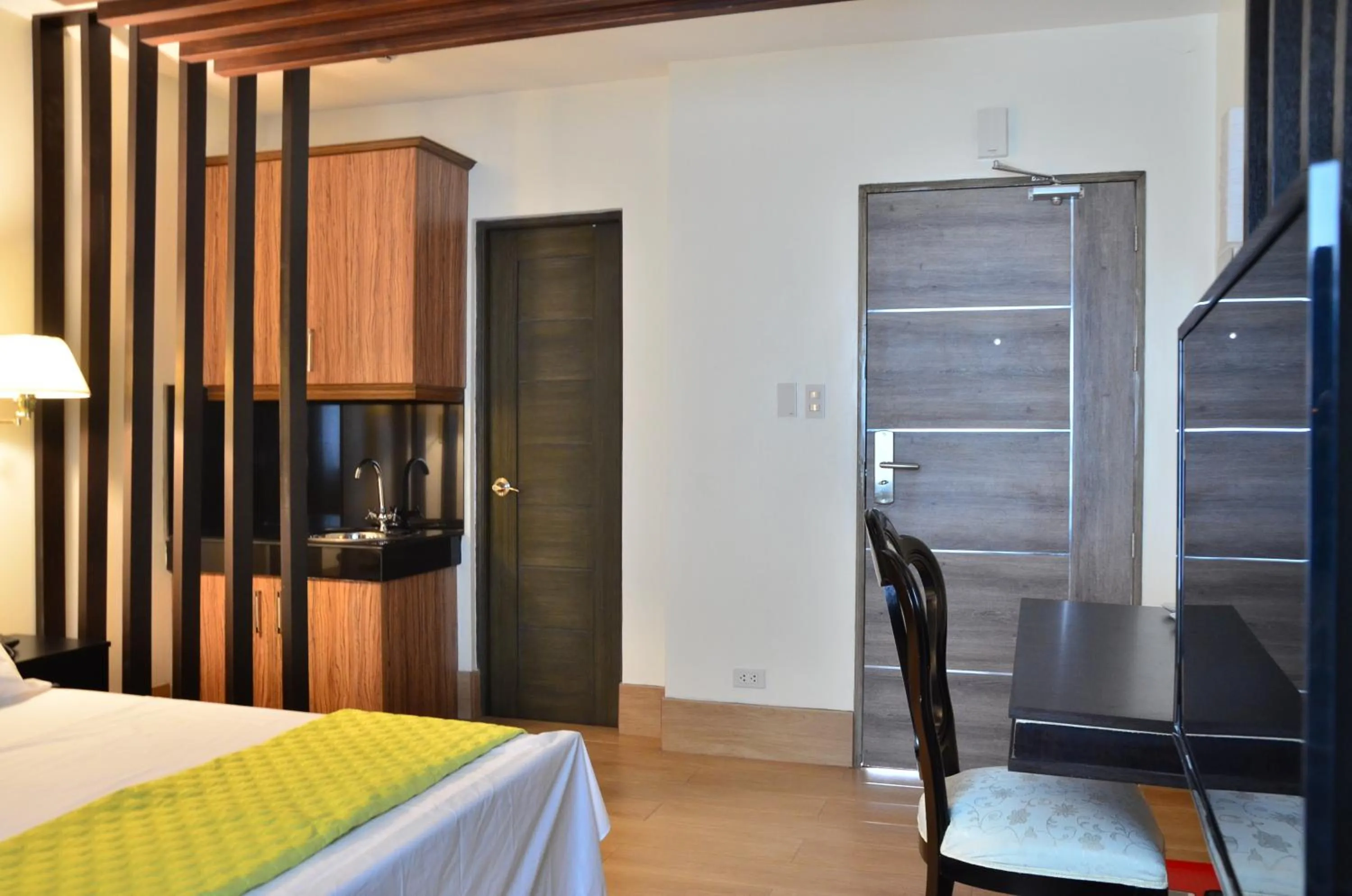 Bed in Oriental Zen Suites