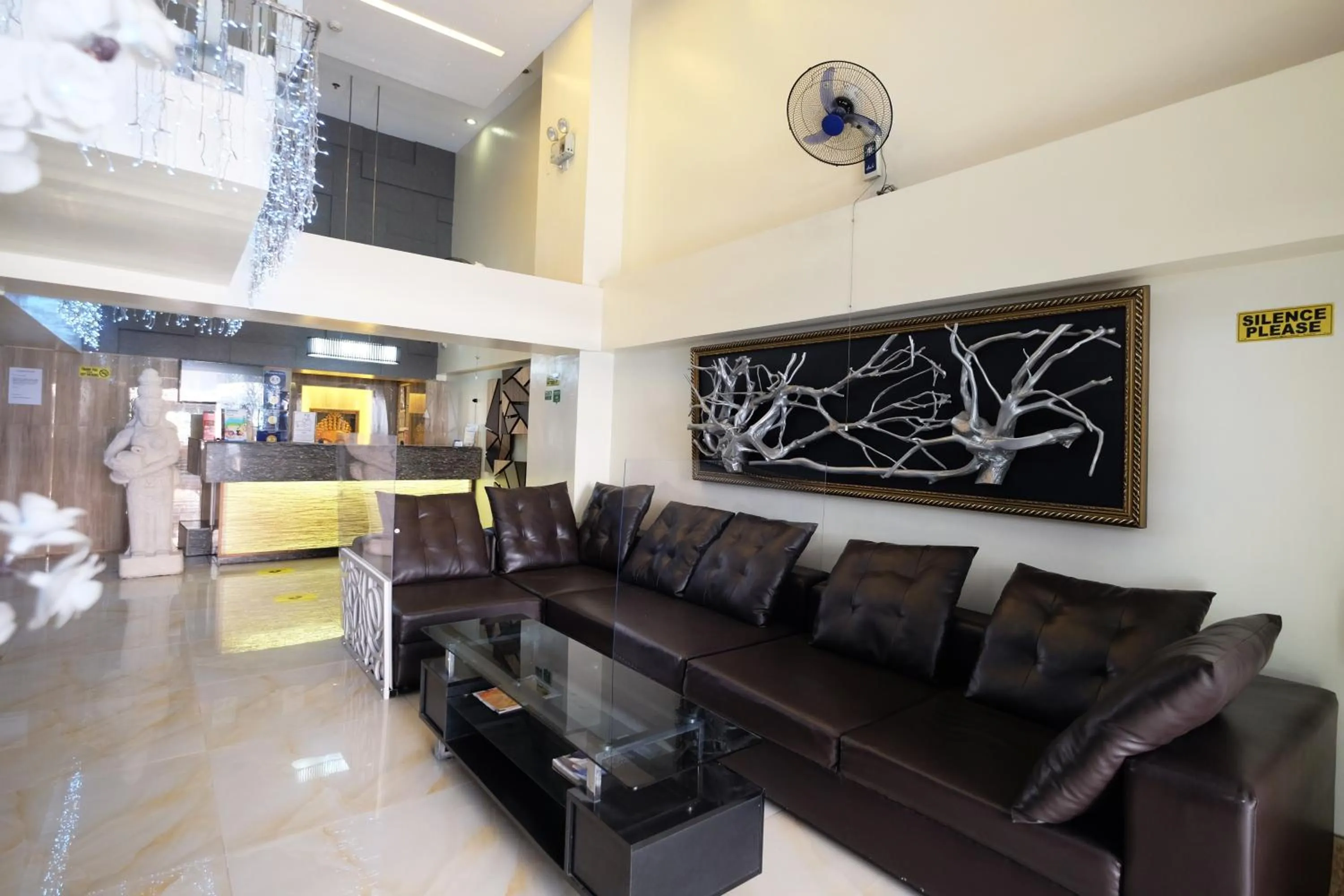 Lobby or reception in Oriental Zen Suites