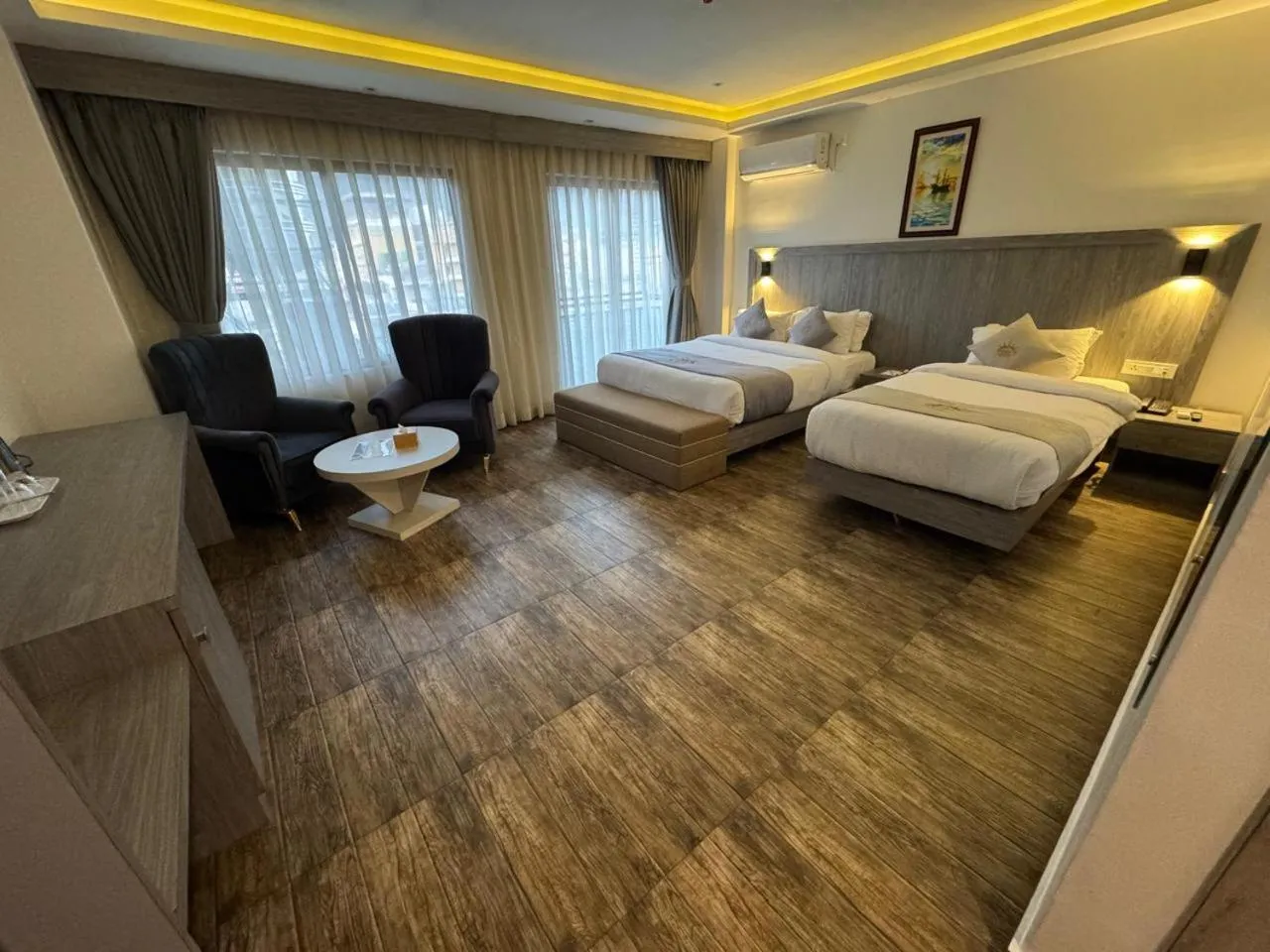 Maharaja The Royal Hotel