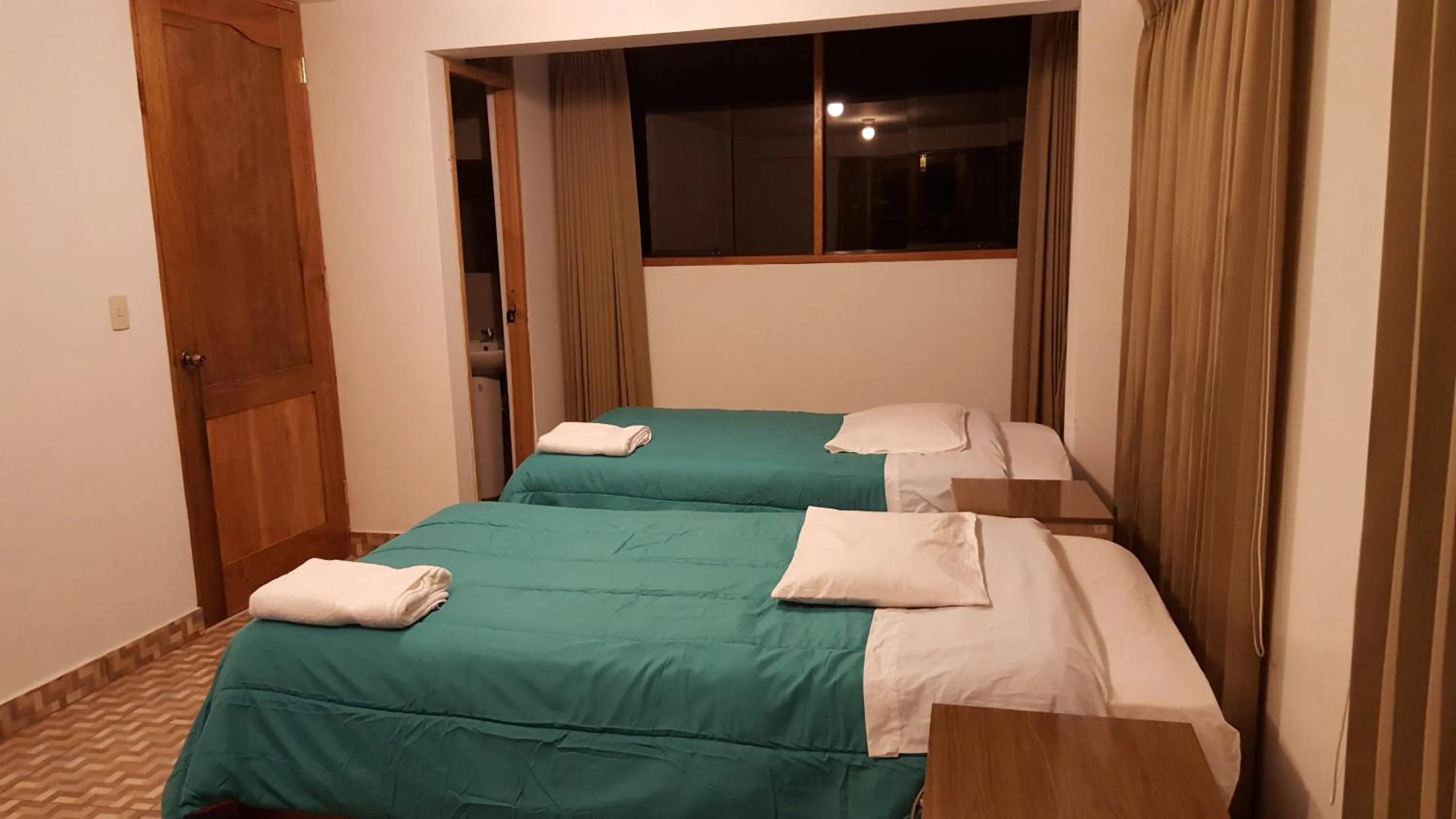 Night, Bed in Tambo de Ollantay Hotel