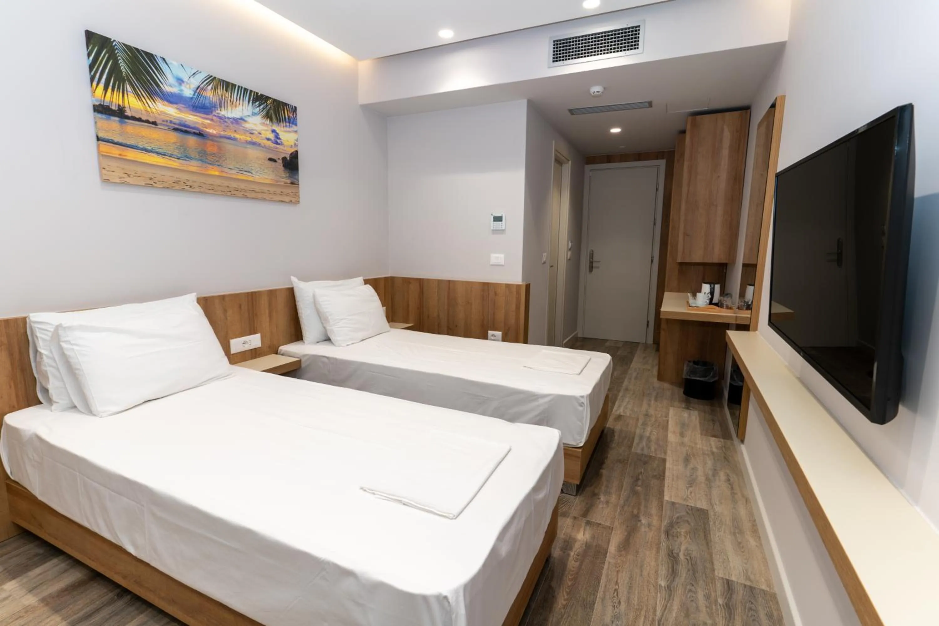 Photo of the whole room, Bed in Titania Hotel