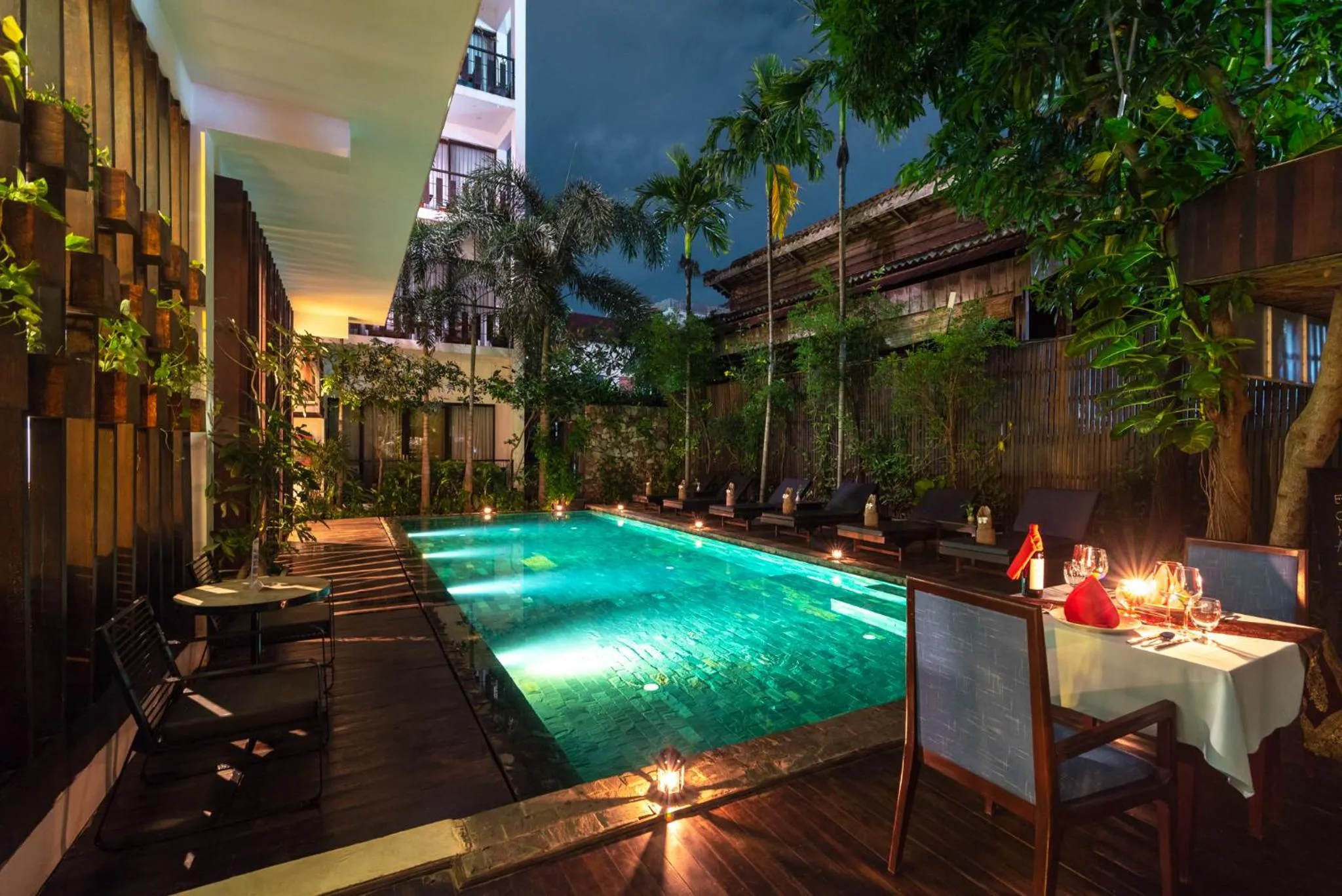 Pool view in King Rock Boutique Hotel