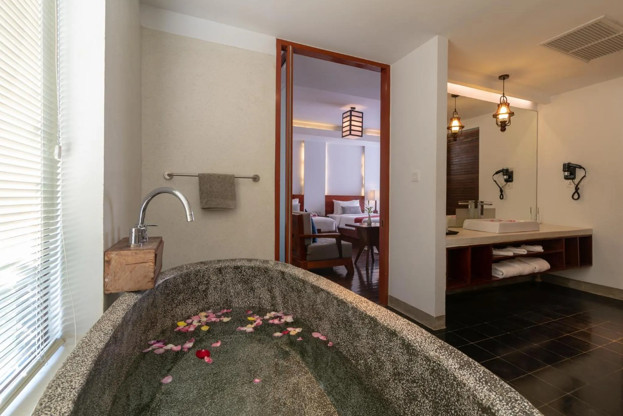 Bathroom in King Rock Boutique Hotel